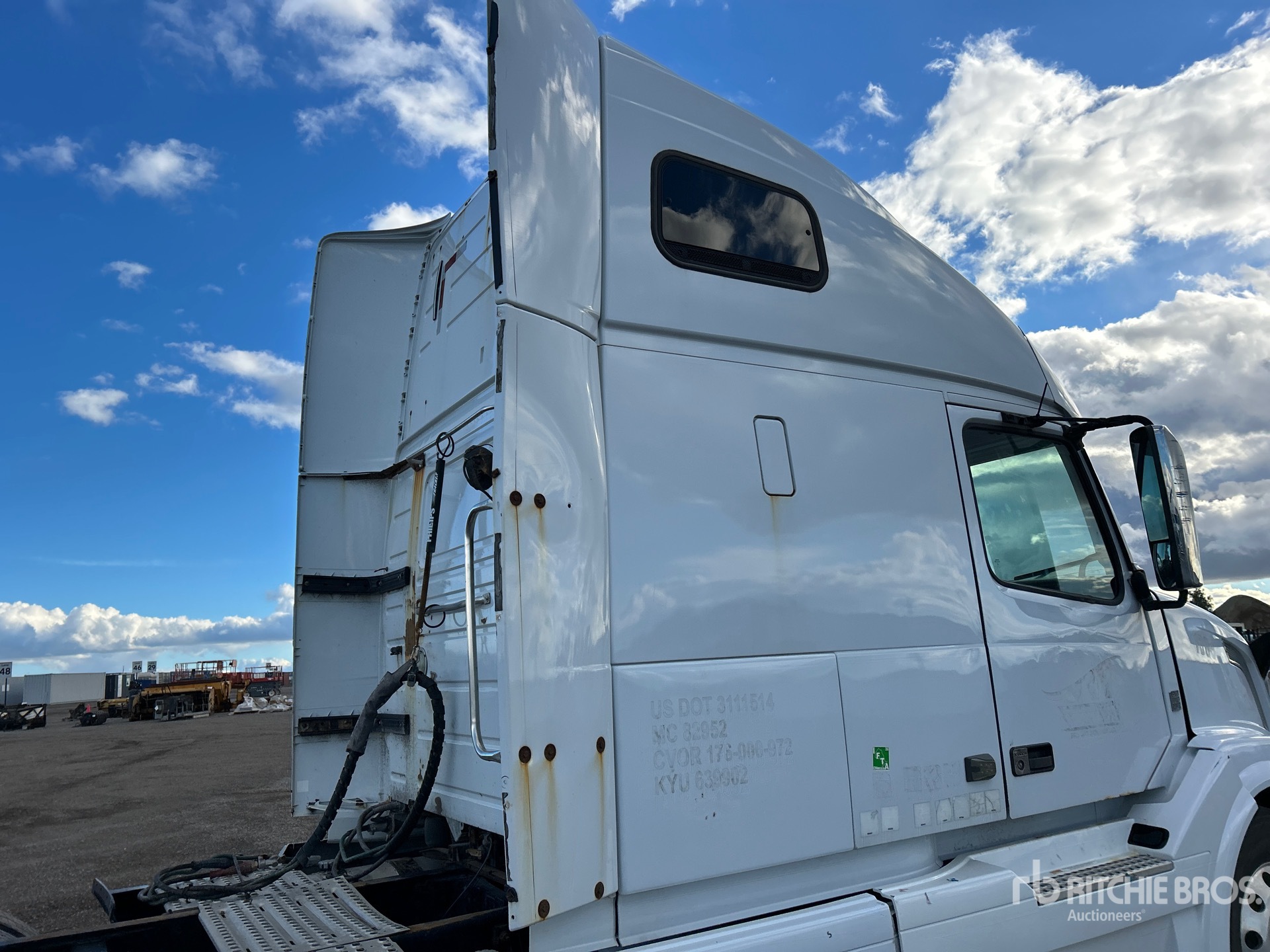 2016 Volvo VNL