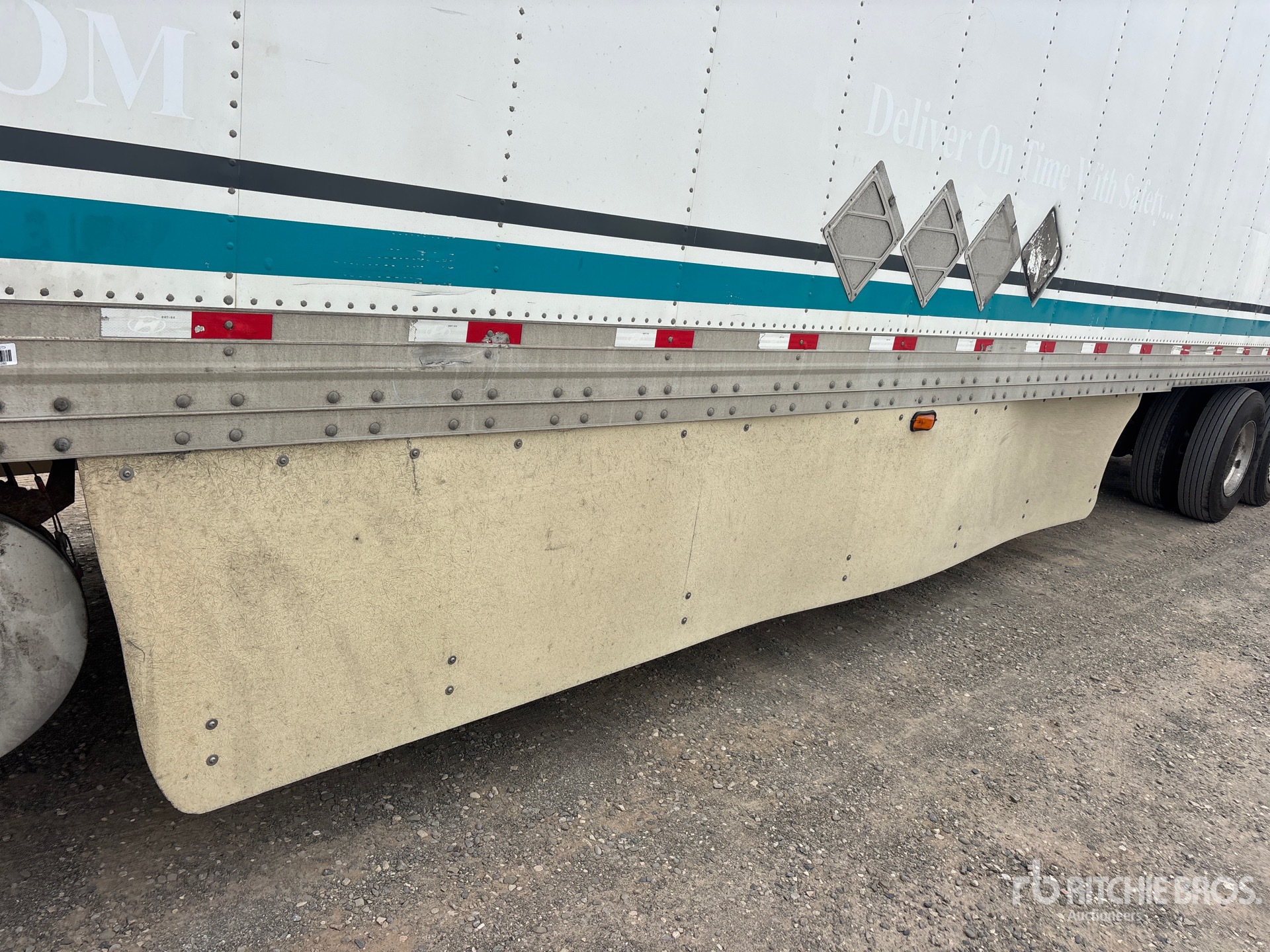 2012 Hyundai 53 ft x 102 in T/A