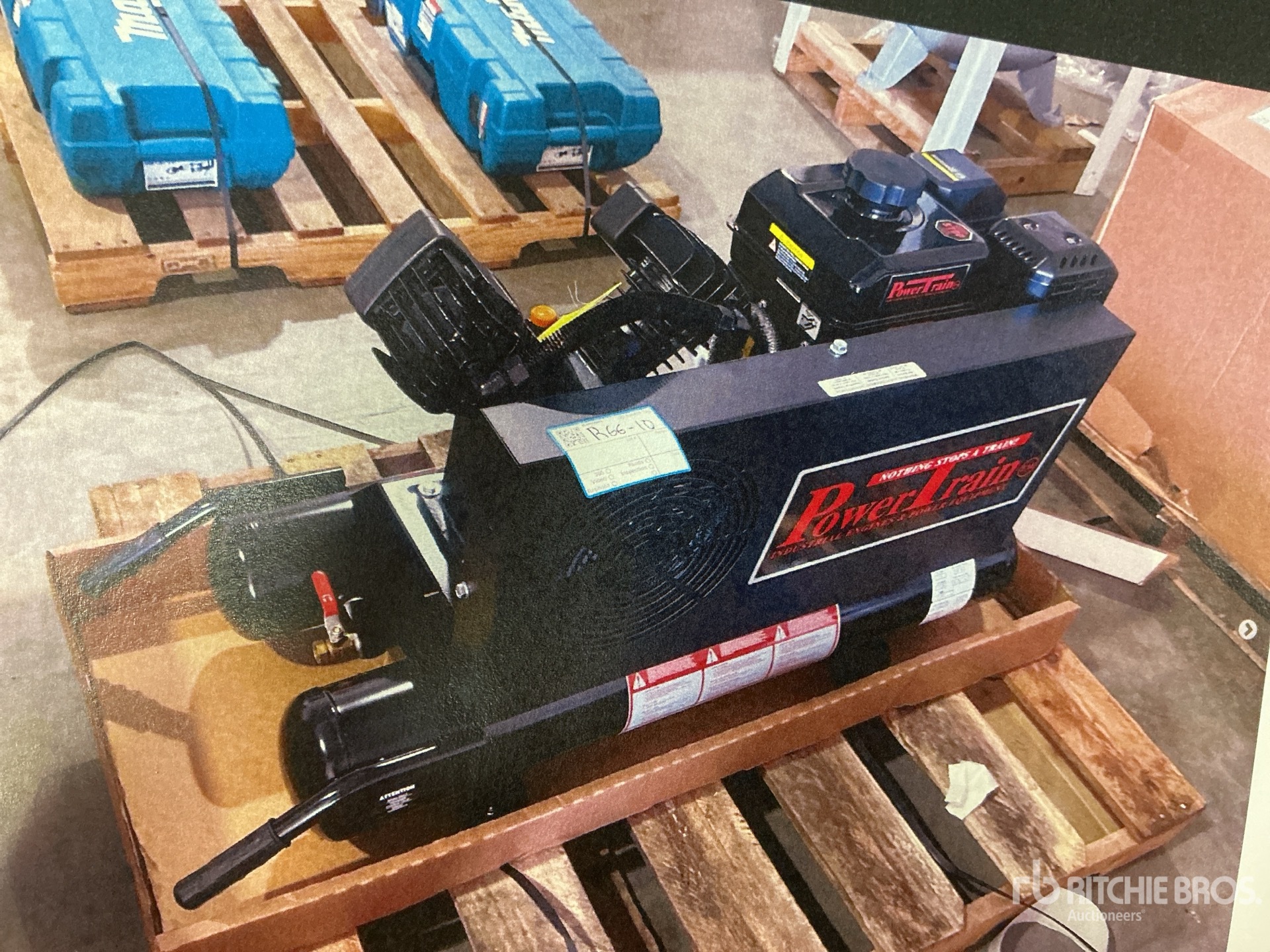 Powertrain 11.2 CFM SKID-MOUNTED 10 GAL