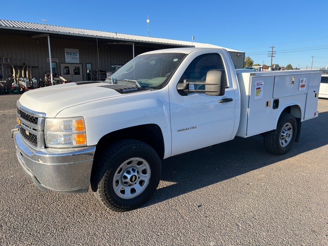 2012 Chevrolet Silverado 3500 Utility Truck
