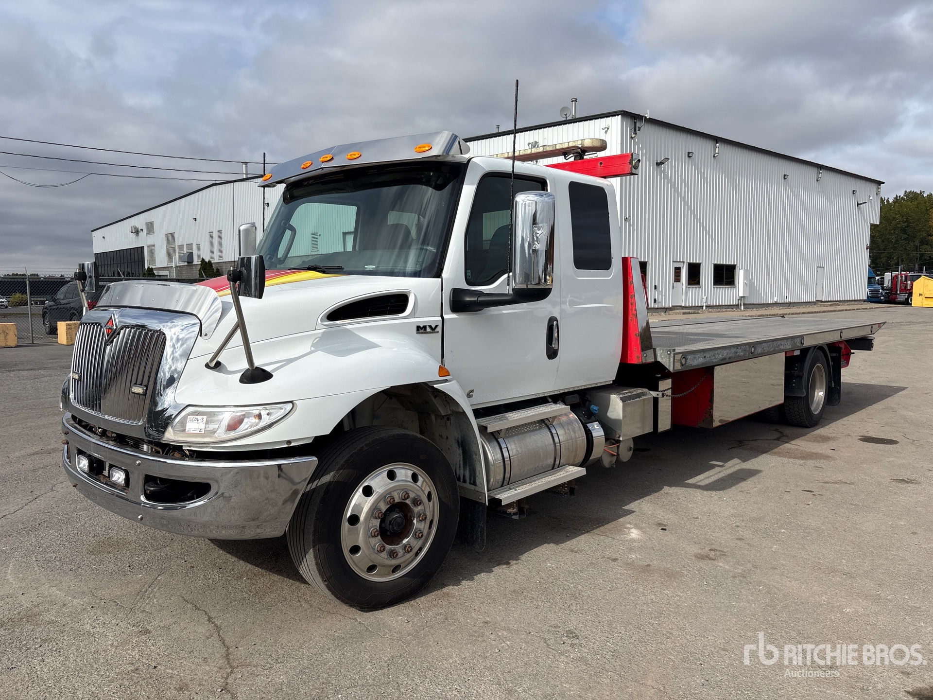 2021 International MV607