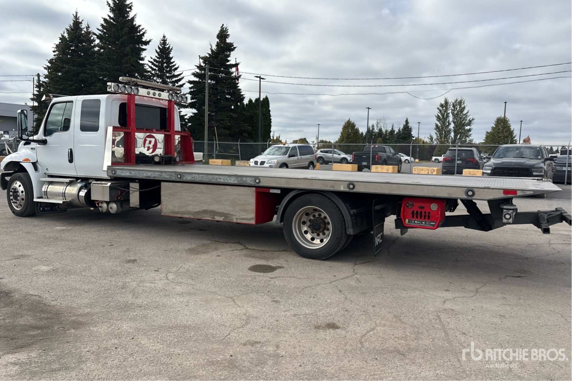 2021 International MV607