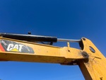 Hydraulics with Stick Cylinder
