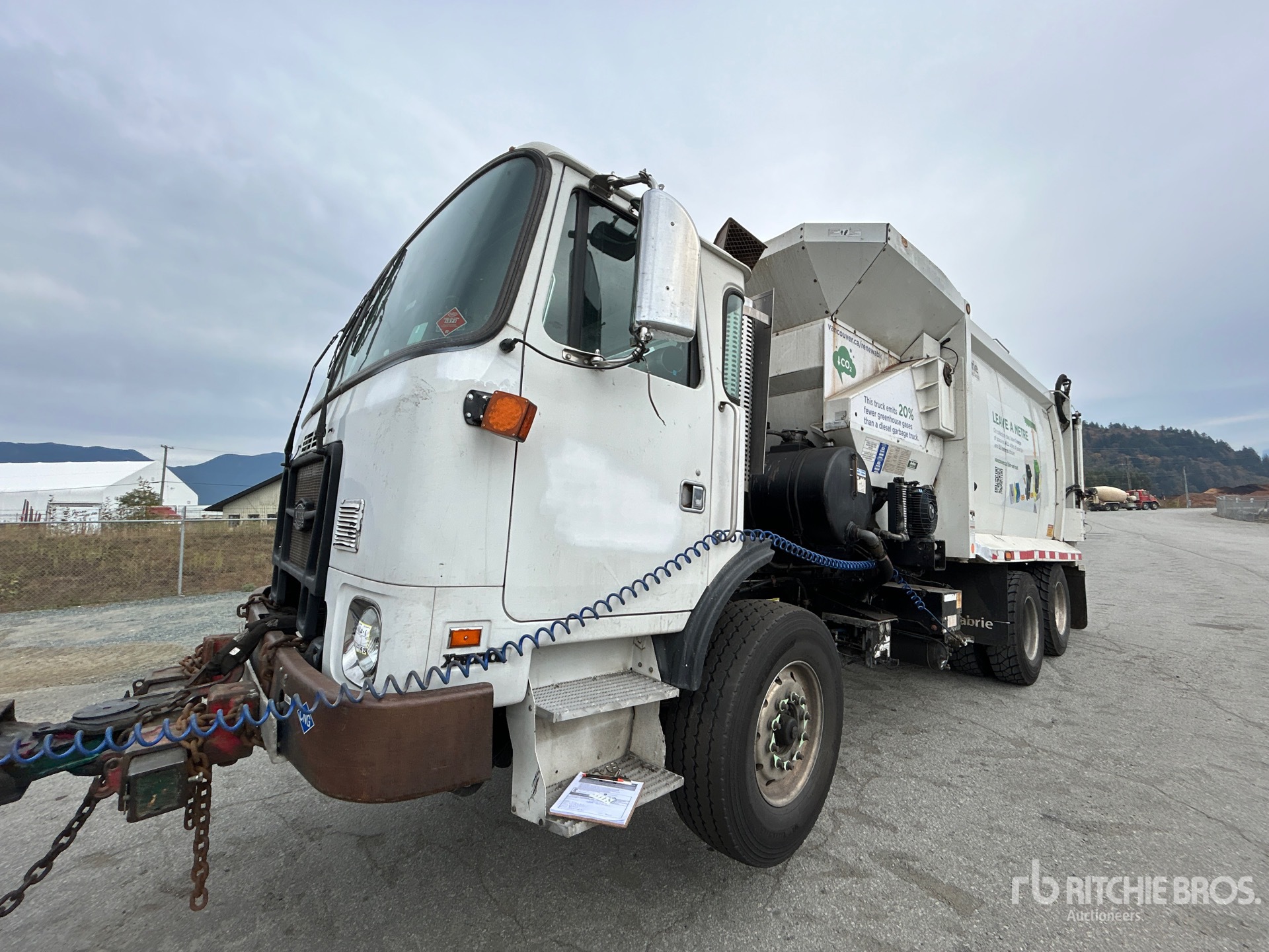 2015 Autocar ACX CNG