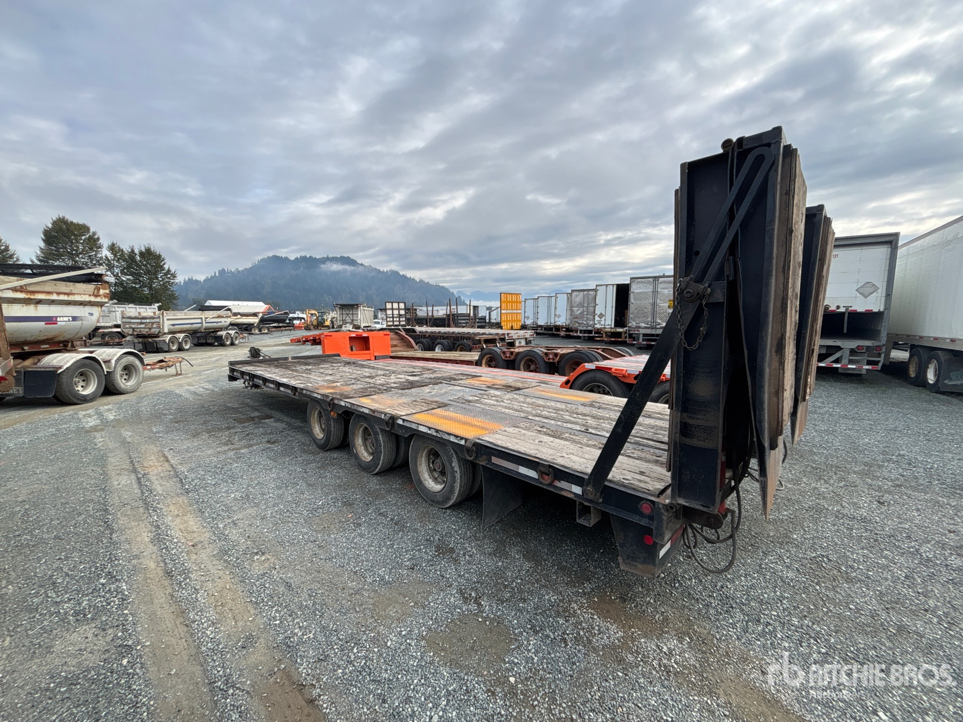 1995 Trail King 29 FT TRI/A
