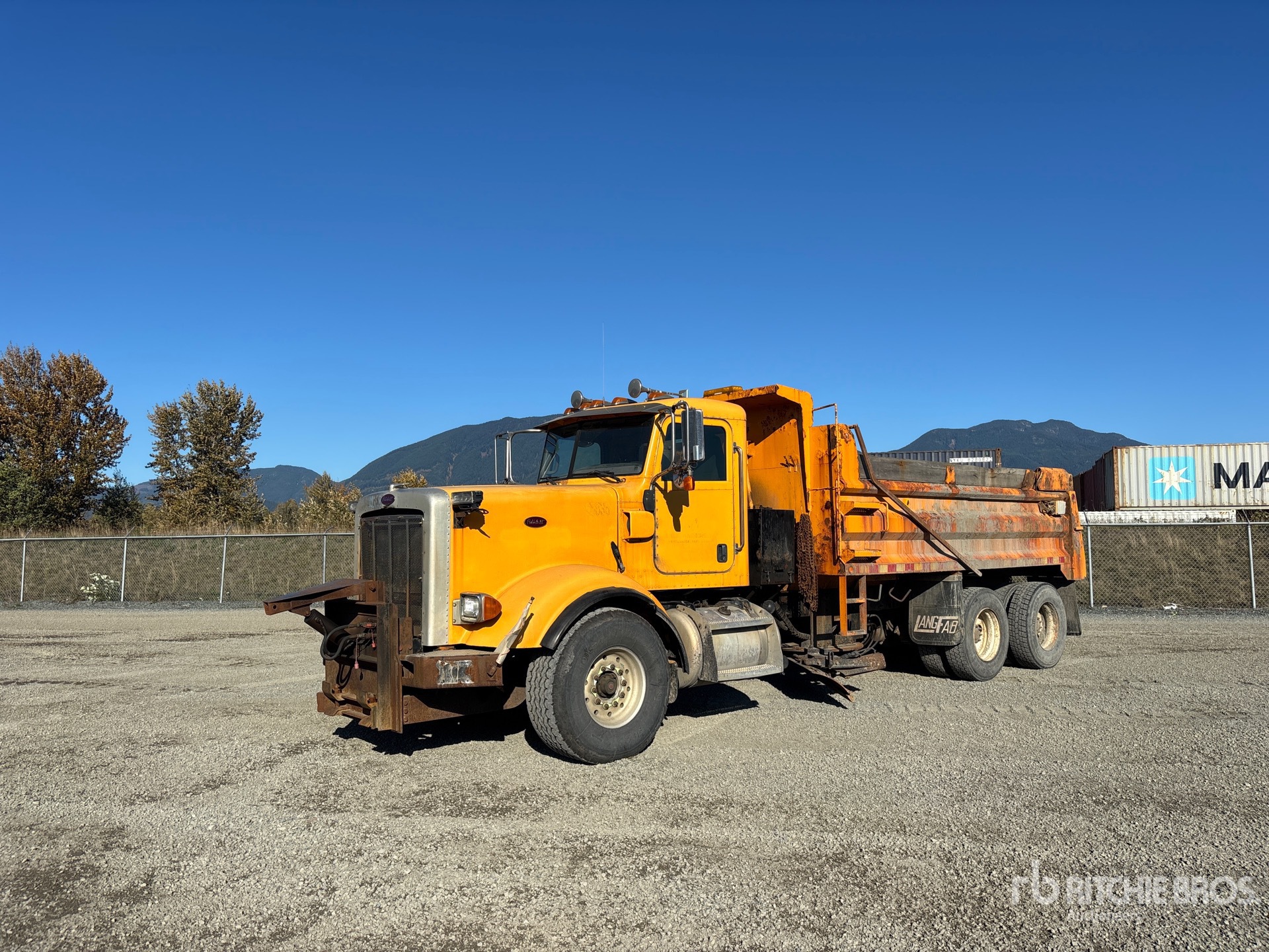 2010 Peterbilt 367