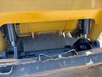 Hydraulics with Bucket Tilt Cylinders
