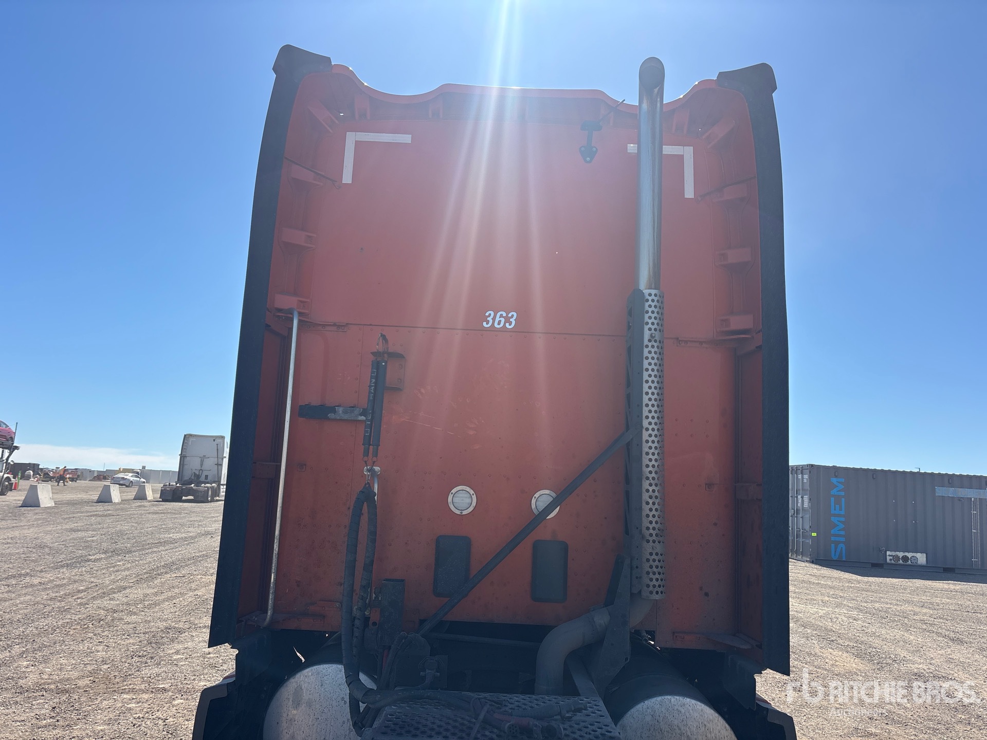 2023 Kenworth T680