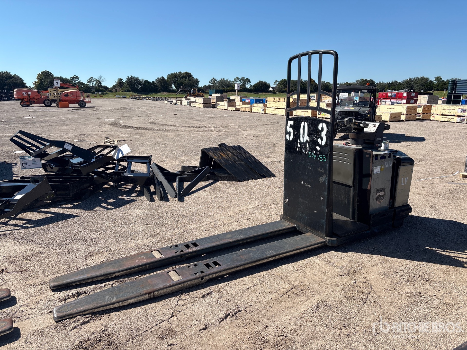 2016 Crown PC4500-80