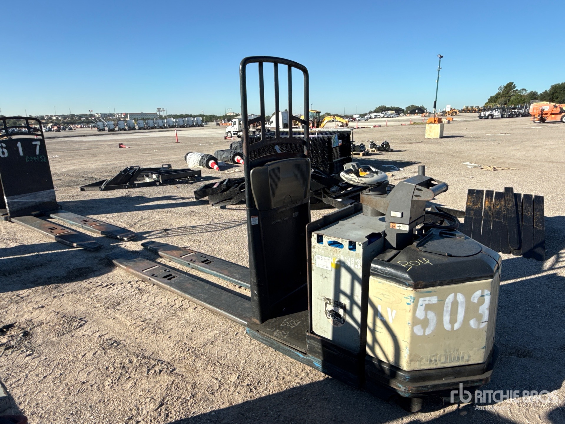 2016 Crown PC4500-80