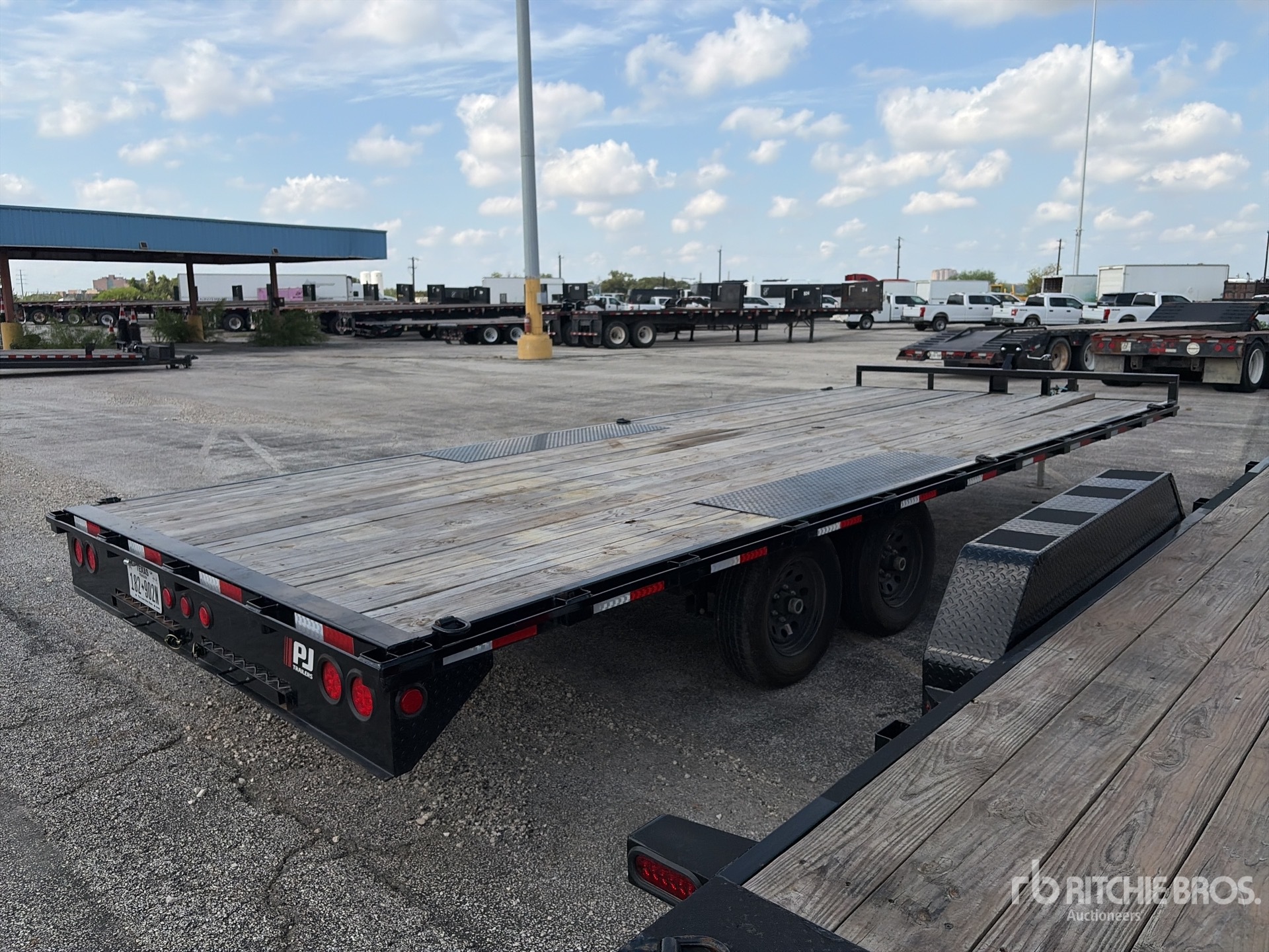 2026 Pj Trailers T/A
