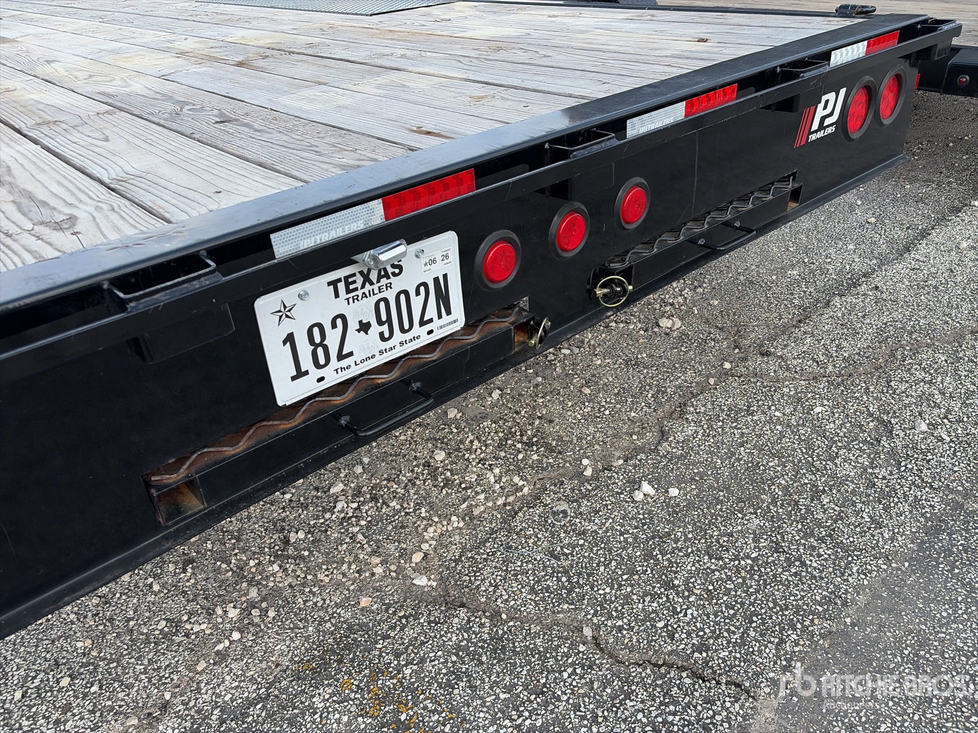 2026 Pj Trailers T/A