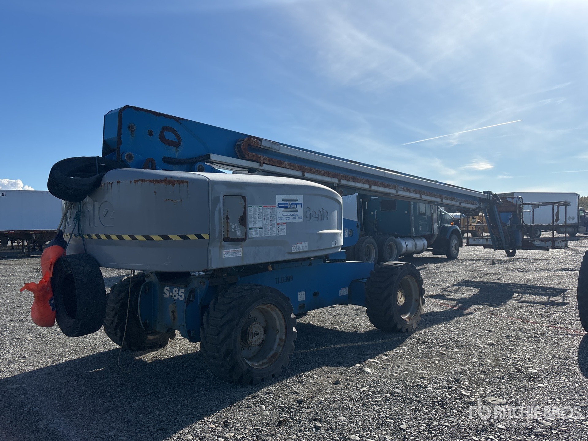 2014 Genie S-85