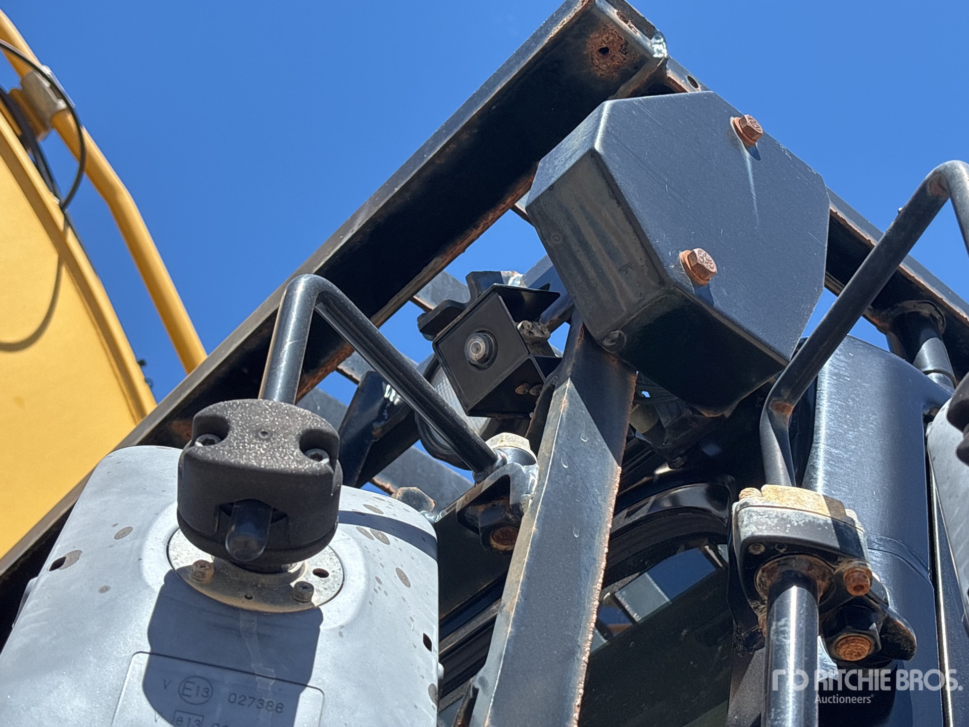 2019 Caterpillar 336