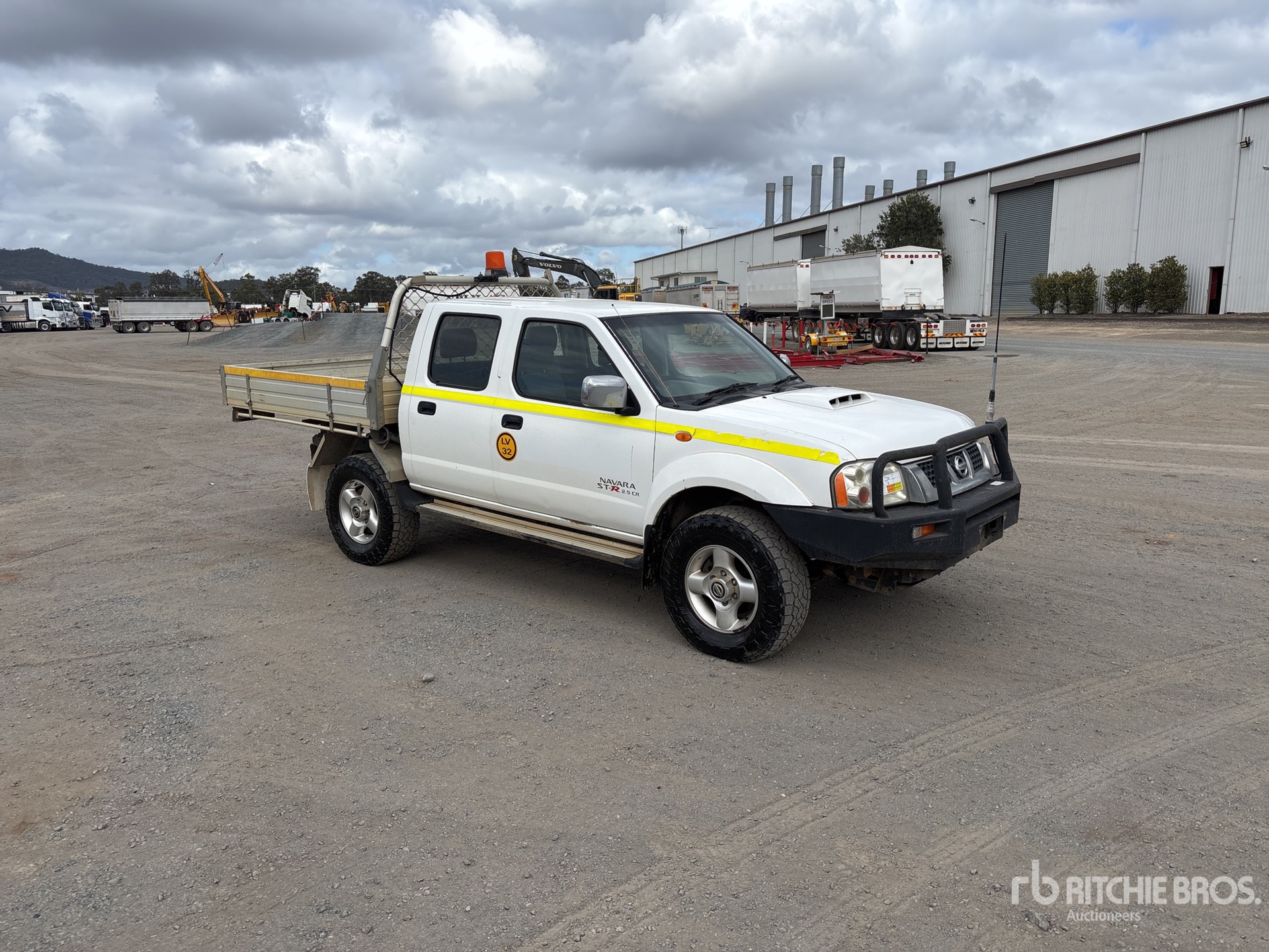 2014 Nissan NAVARA