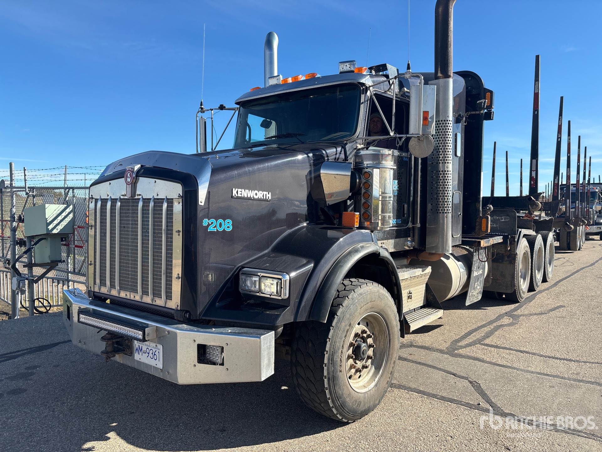 2020 Kenworth T800