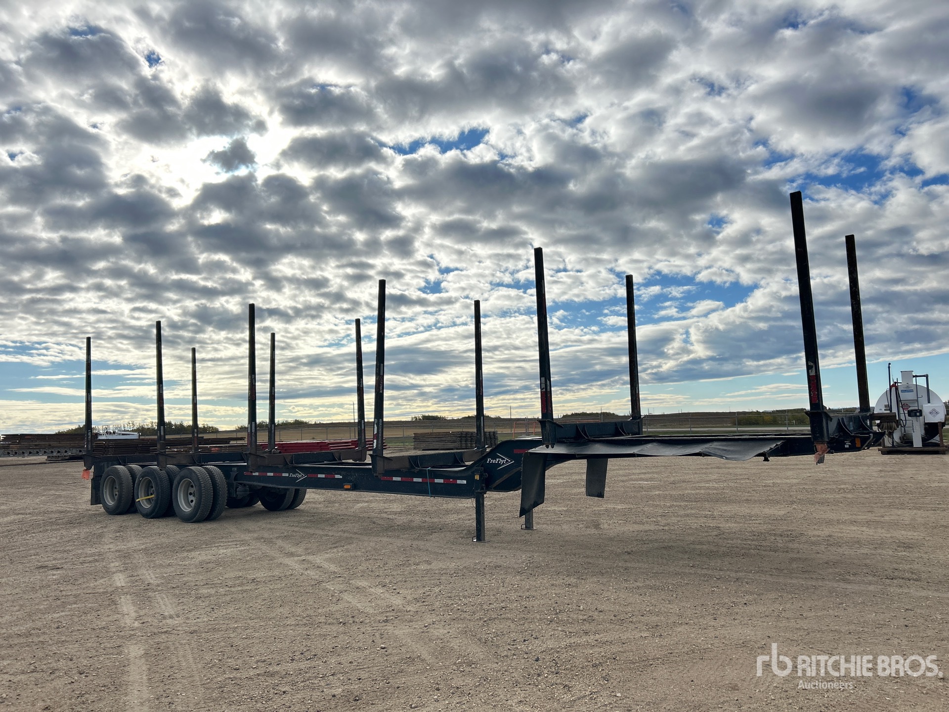 2020 Freflyt 53 ft Tri/A Hayrack
