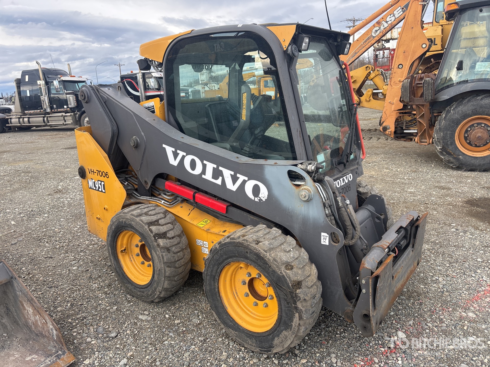 2018 Volvo MC95C