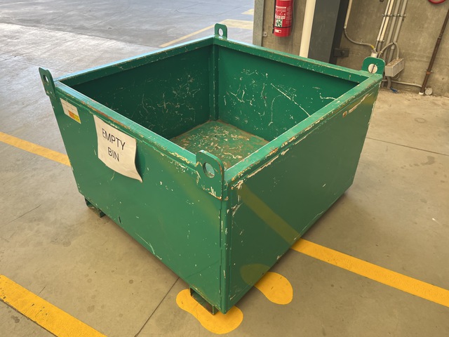 Empty Rigging Box