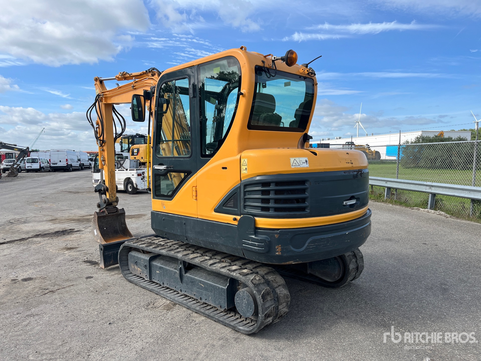 2018 Hyundai ROBEX55-9A