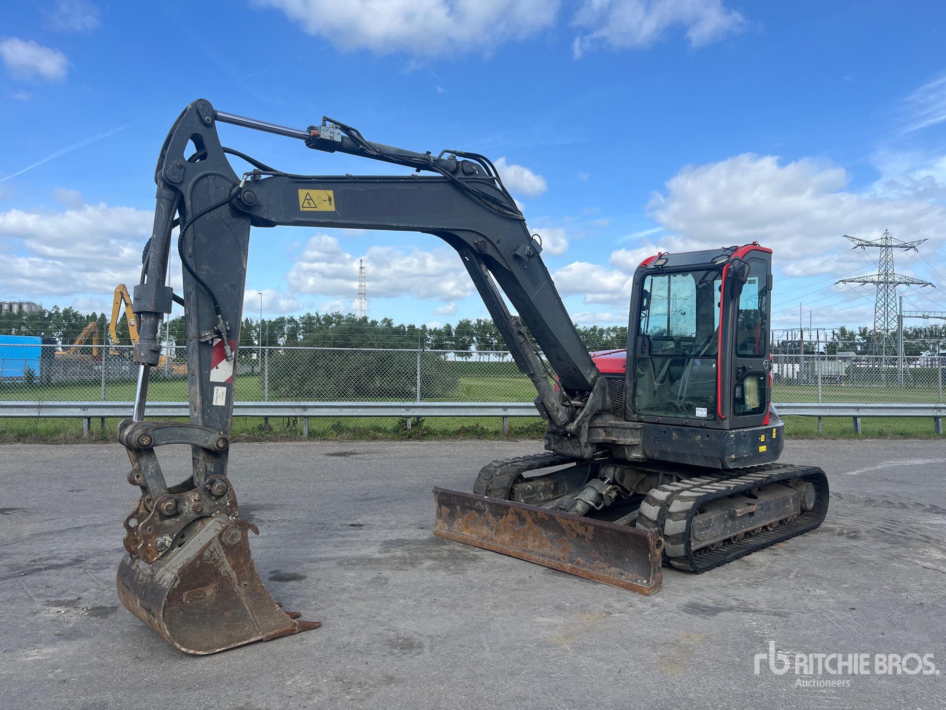Photo of 2014 Volvo ECR88D