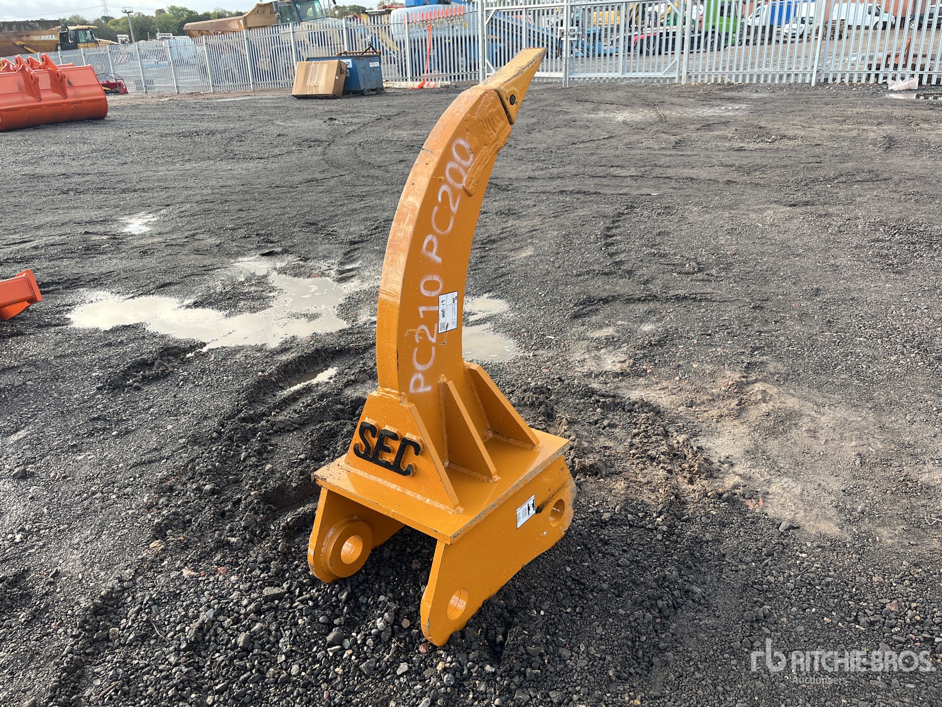 2026 SEC - FITS KOMATSU PC200 (UNUSED)