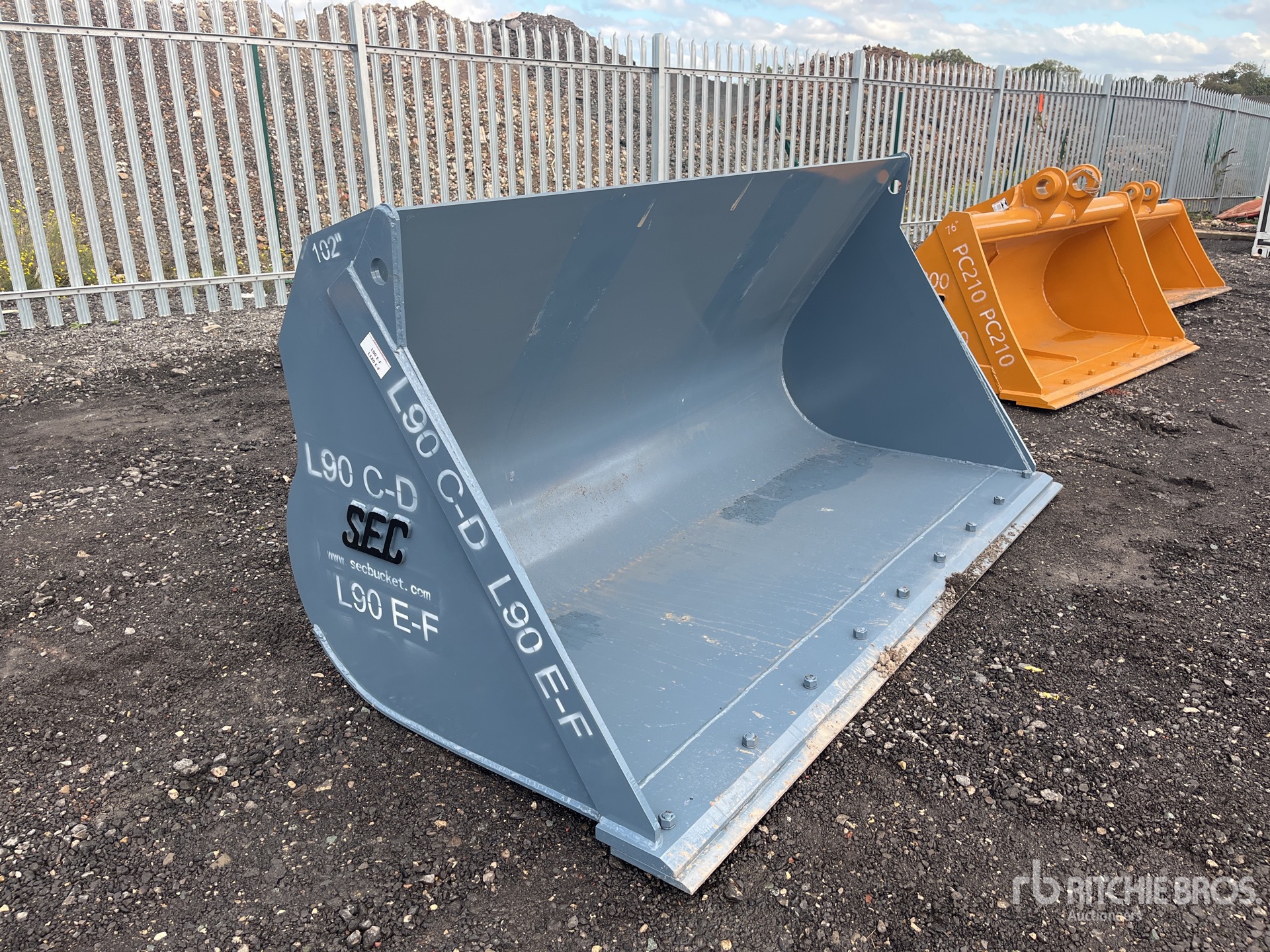 2026 SEC 102 IN - FITS VOLVO L90 (UNUSED)