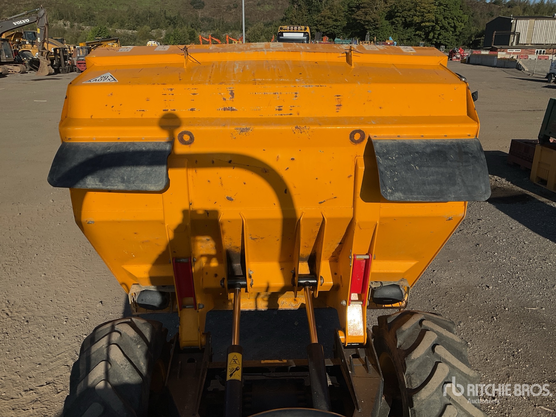 2016 JCB 6 TON 4X4