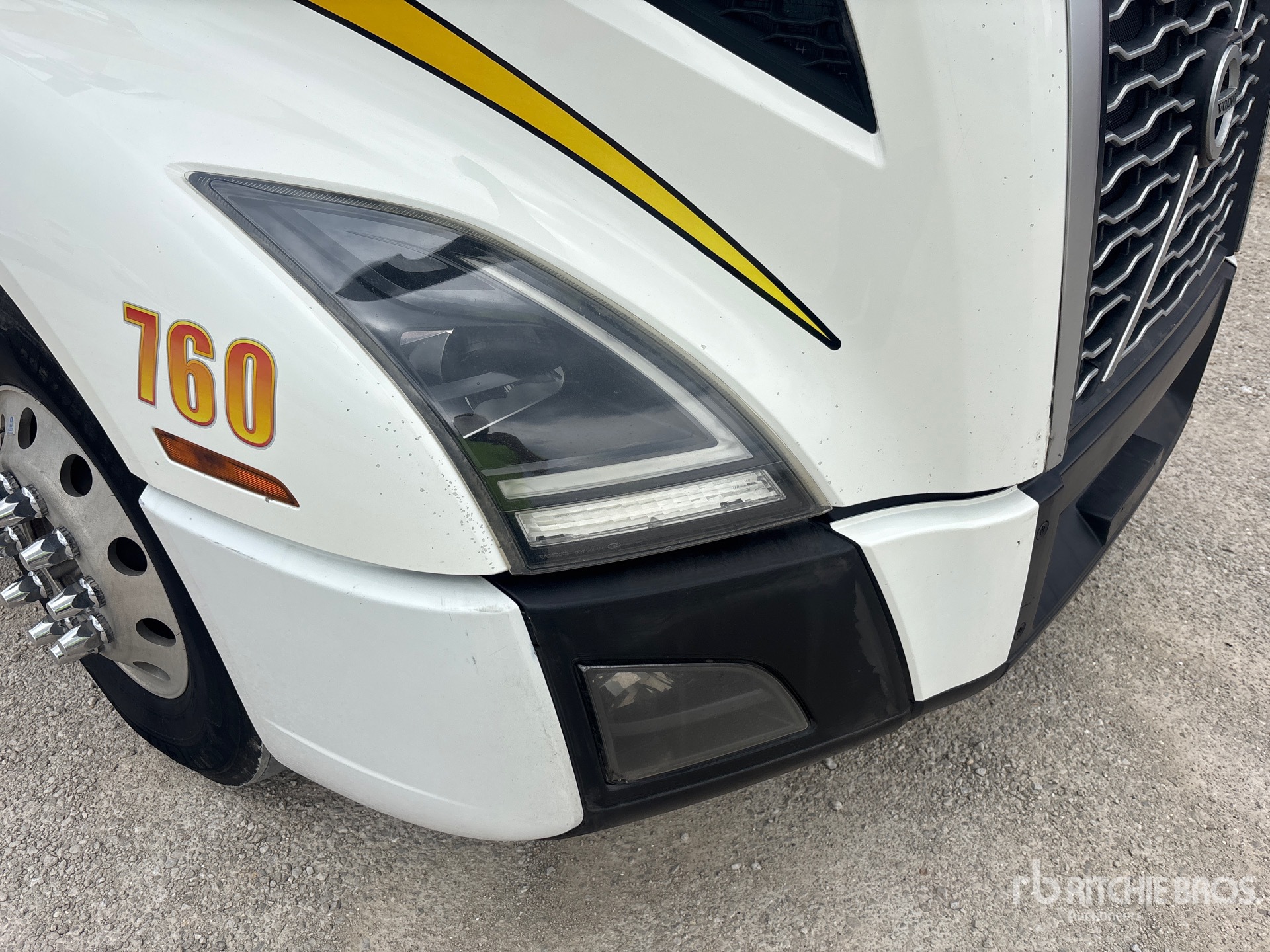 2019 Volvo VNL860