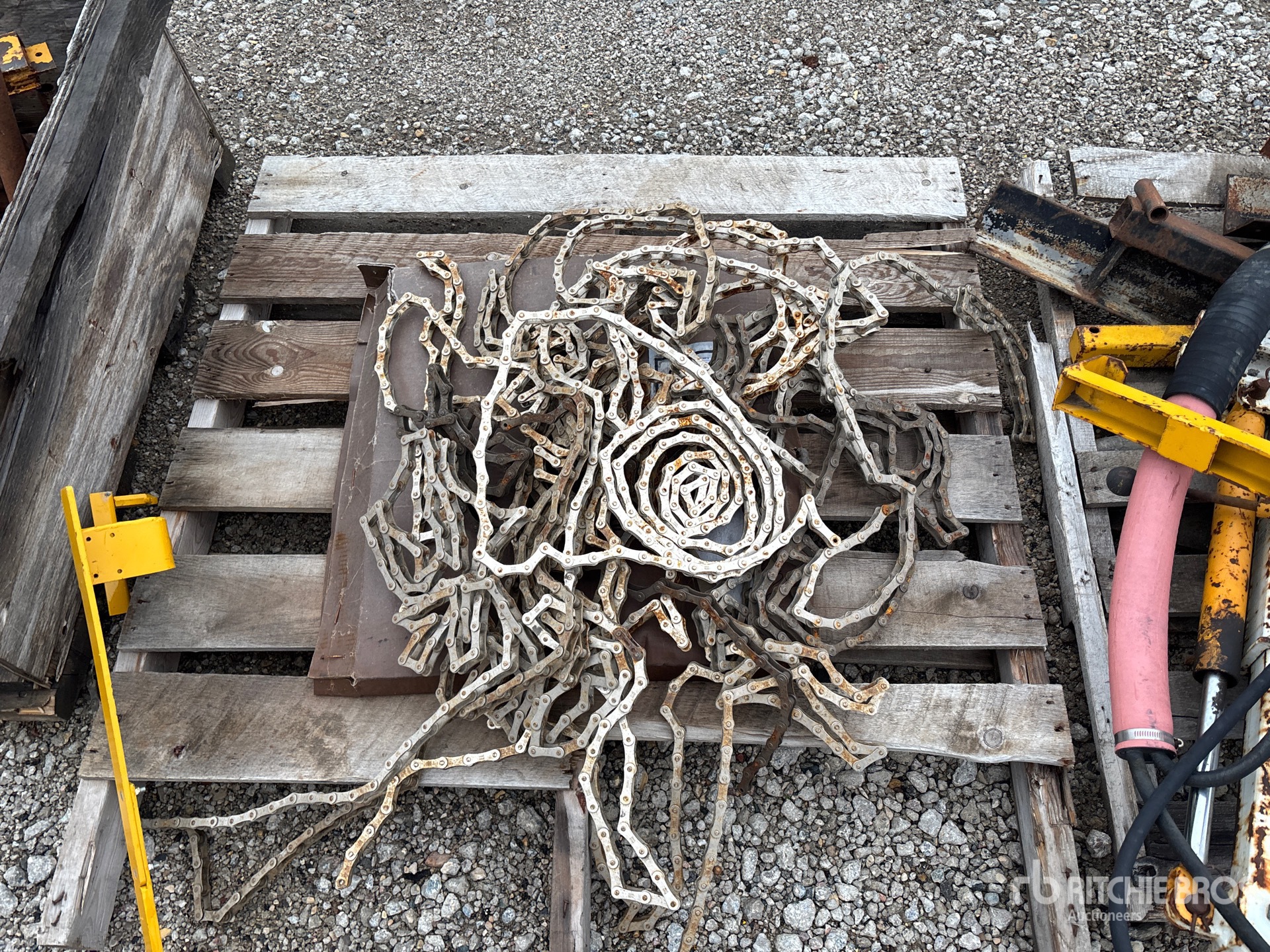 Gomaco QUANTITY OF BRIDGE DECK PARTS