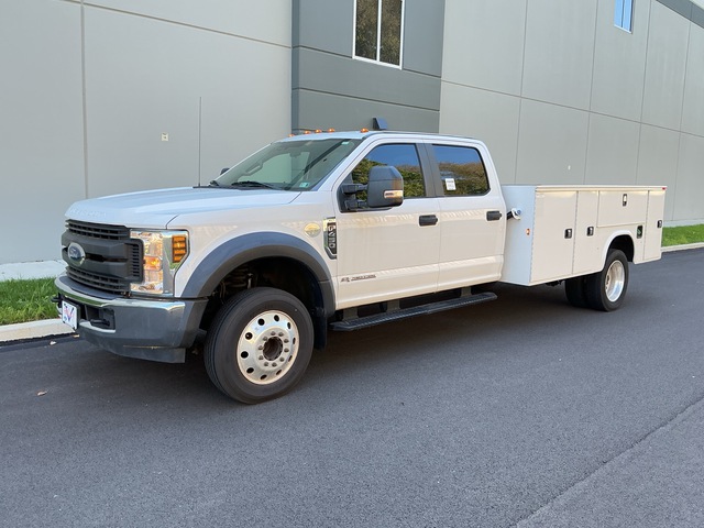 2018 Ford F-450 XL 4x2 Crew Cab Utility Truck