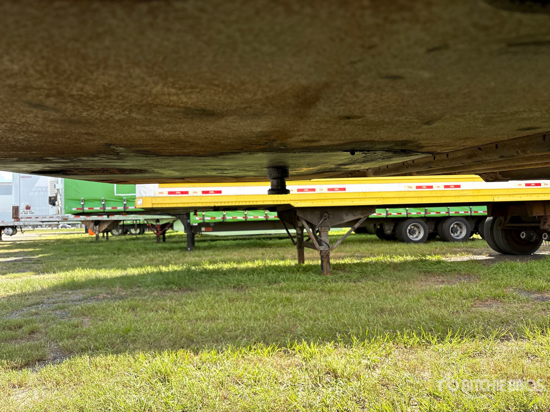 2005 Great Dane 28 ft x 102 in S/A