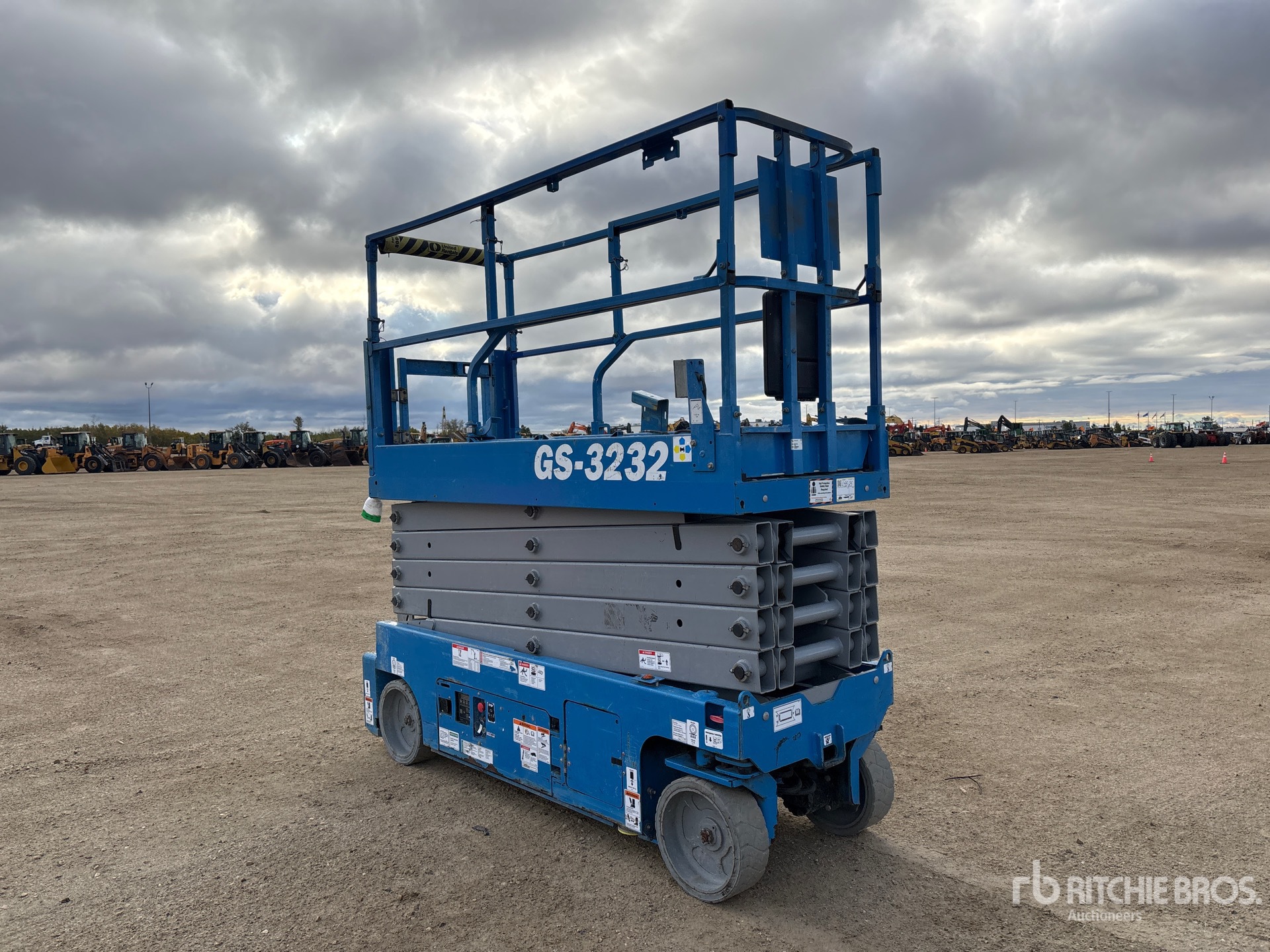 2019 Genie GS-3232