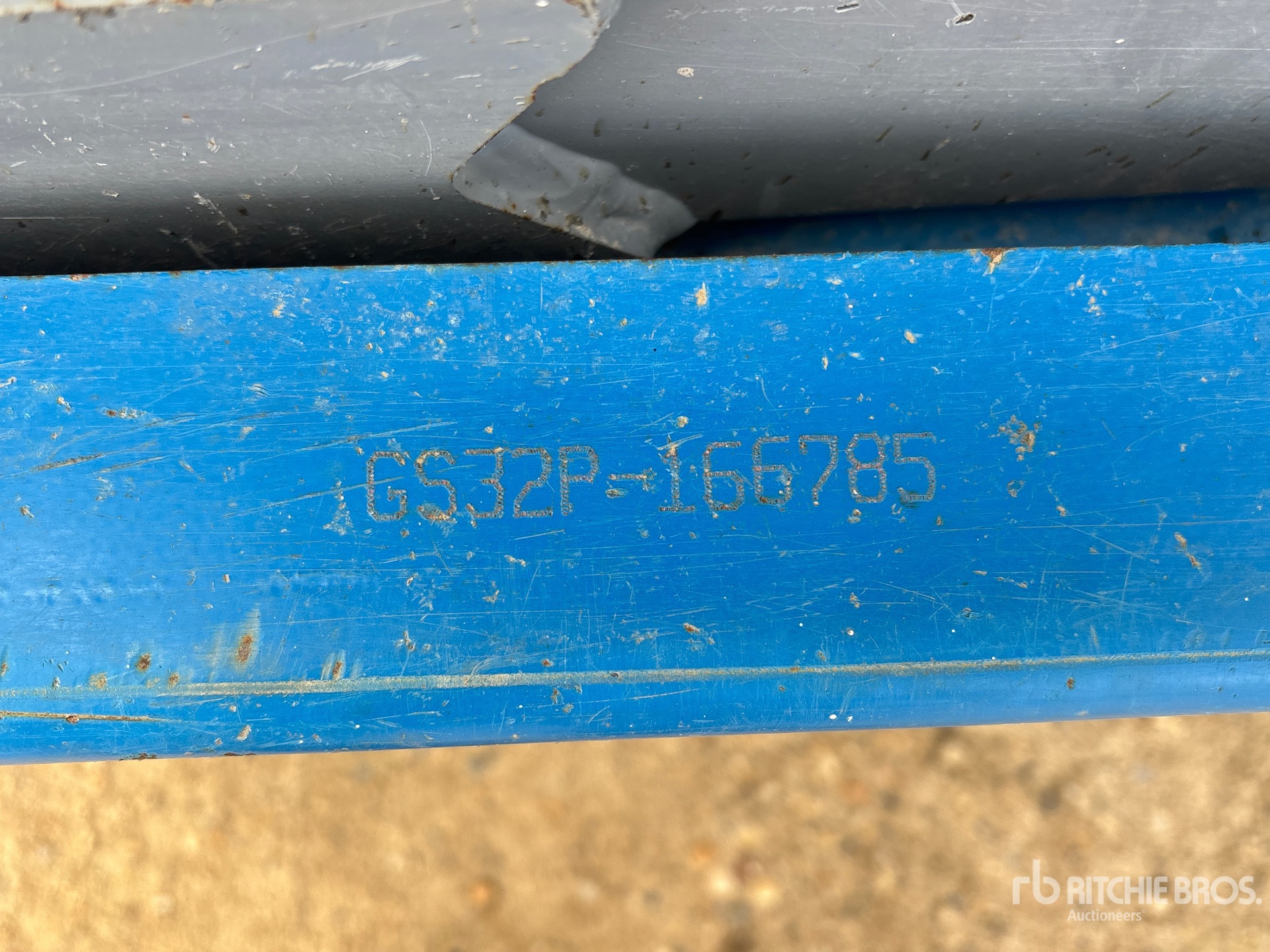 2019 Genie GS-3232
