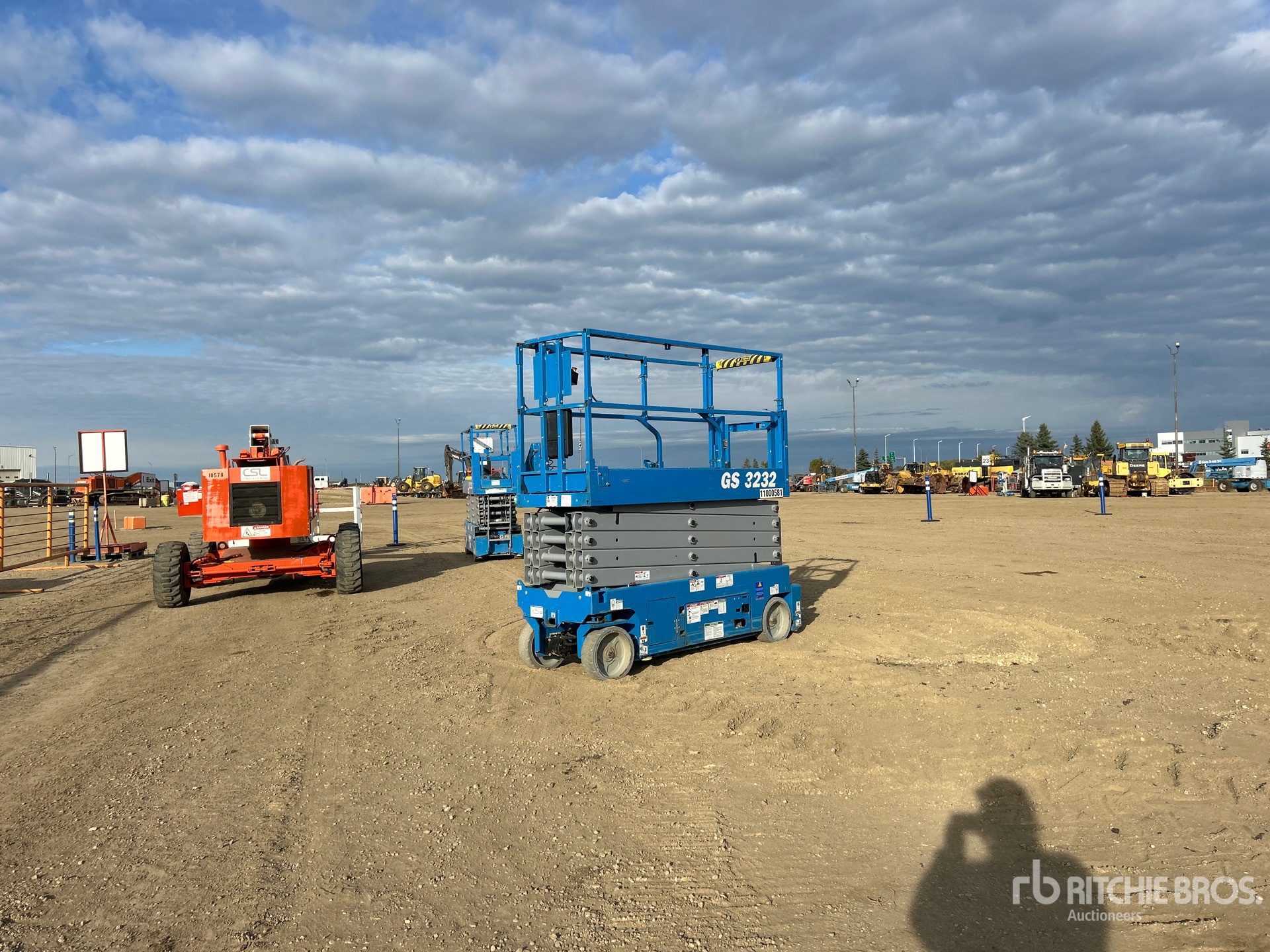 2019 Genie GS-3232