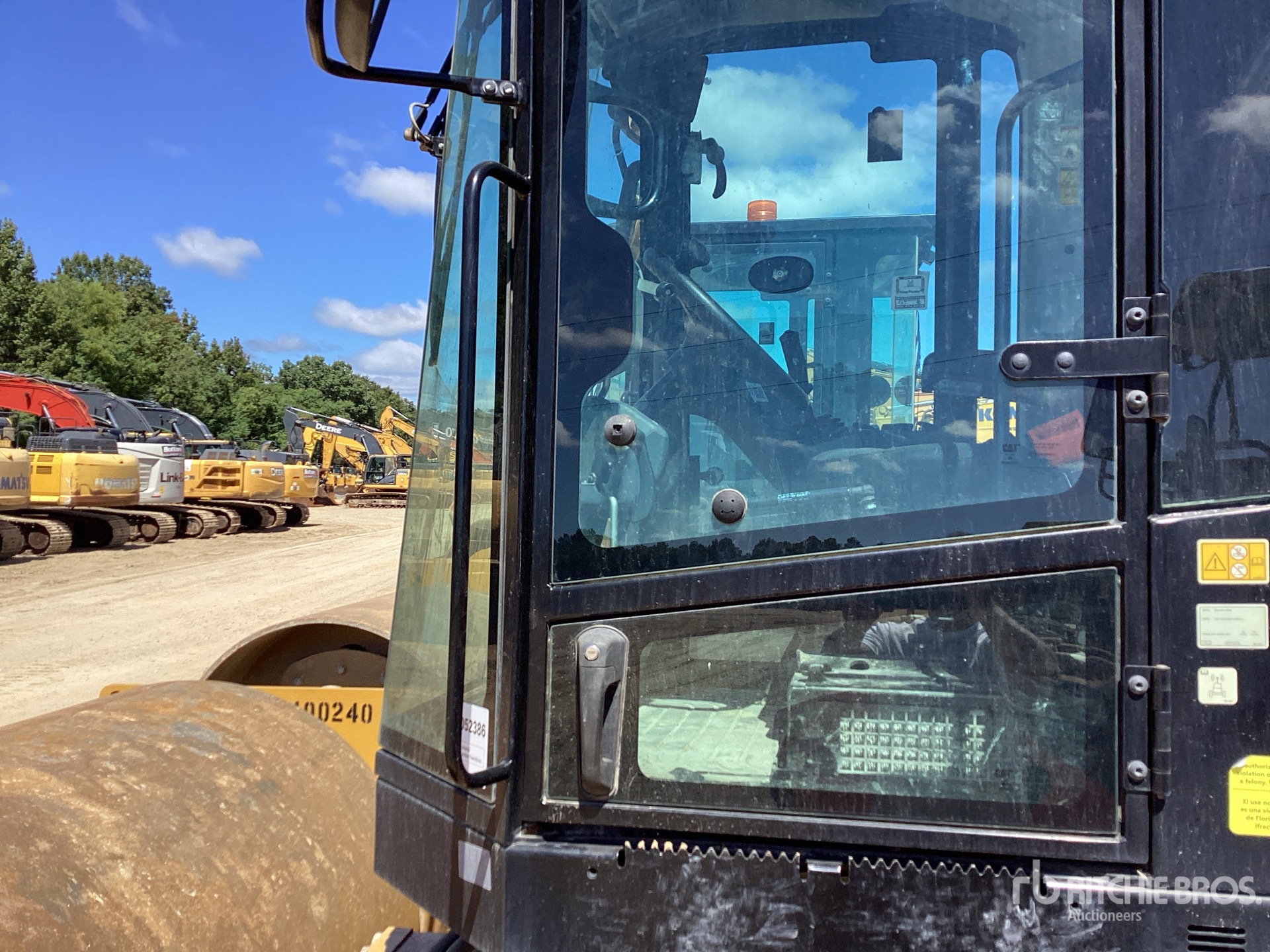 2024 Caterpillar CS7