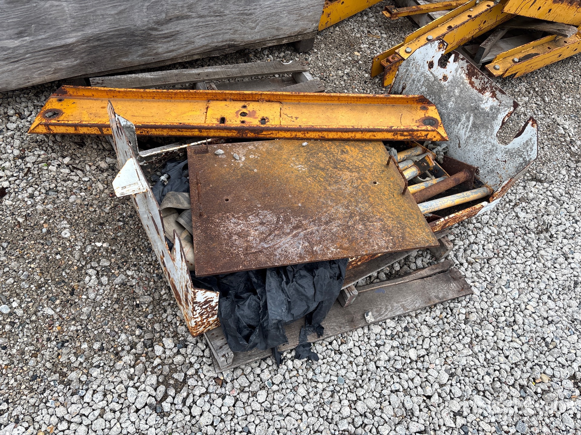 Gomaco C-450 BRIDGE DECK FINISHER PARTS