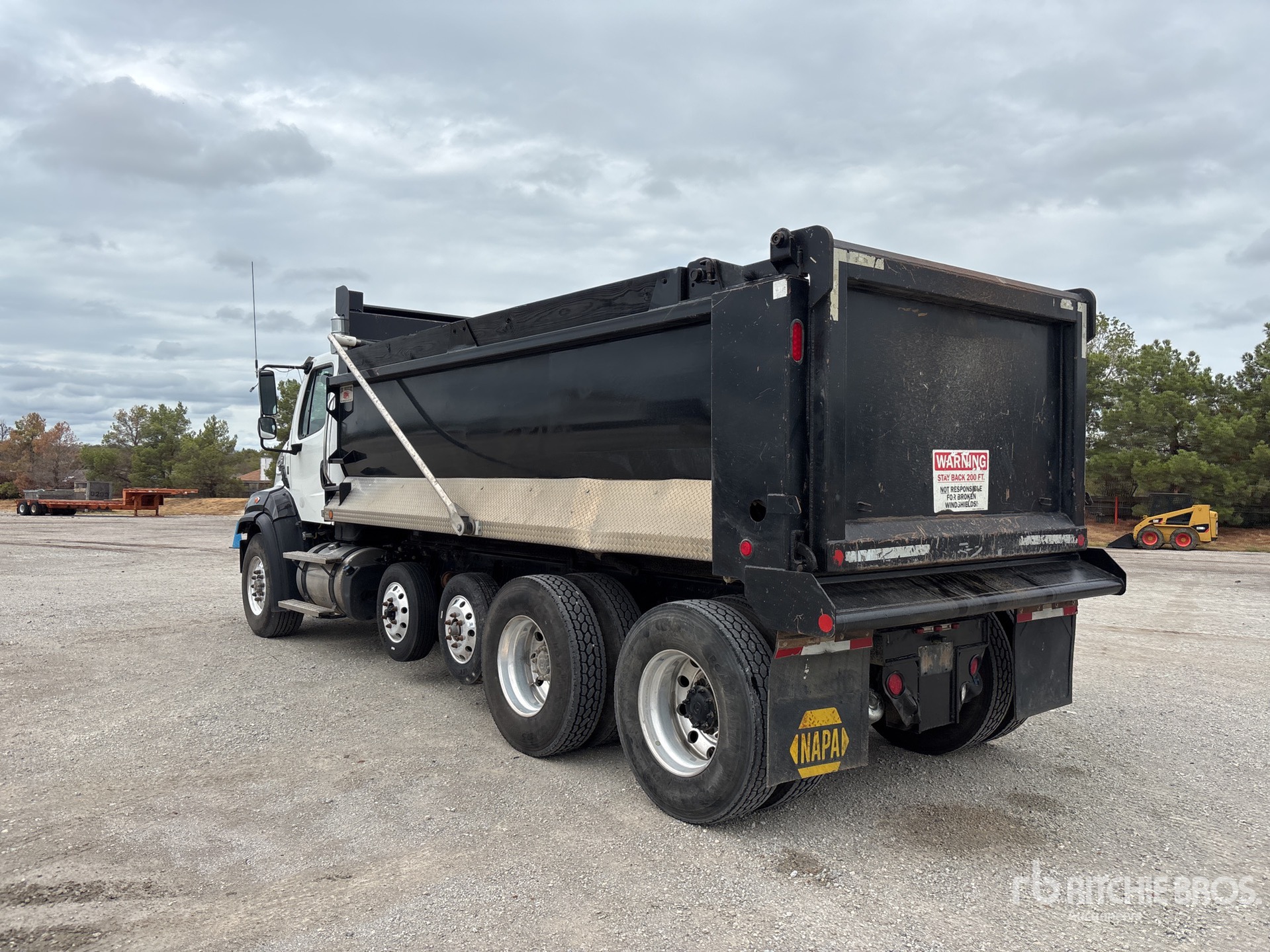 2021 Freightliner 108SD