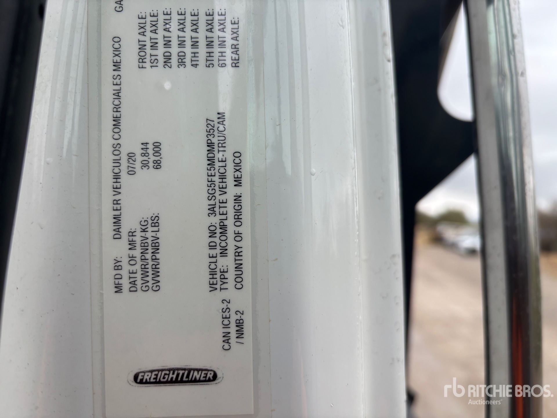 2021 Freightliner 108SD
