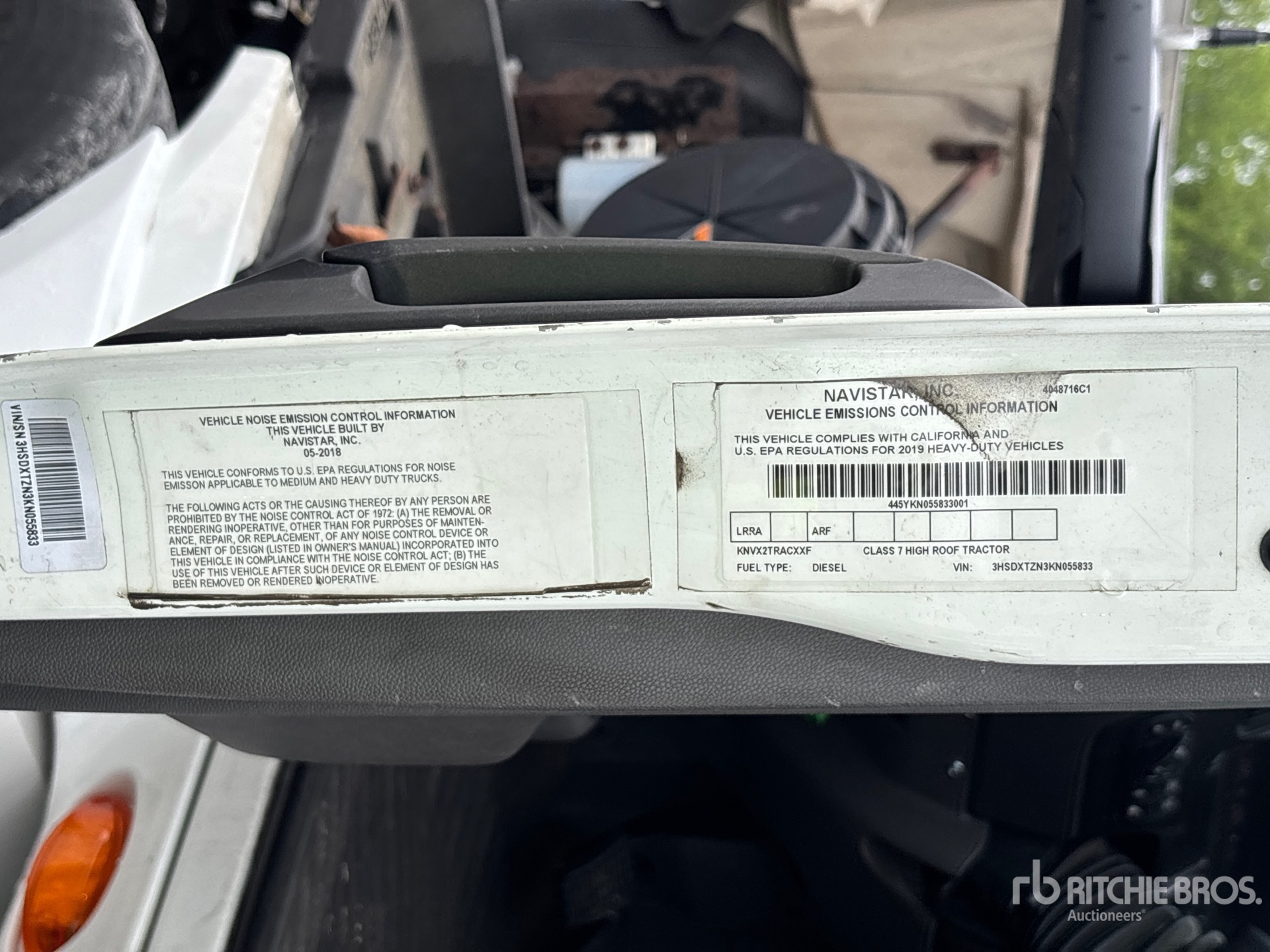 2019 International RH613