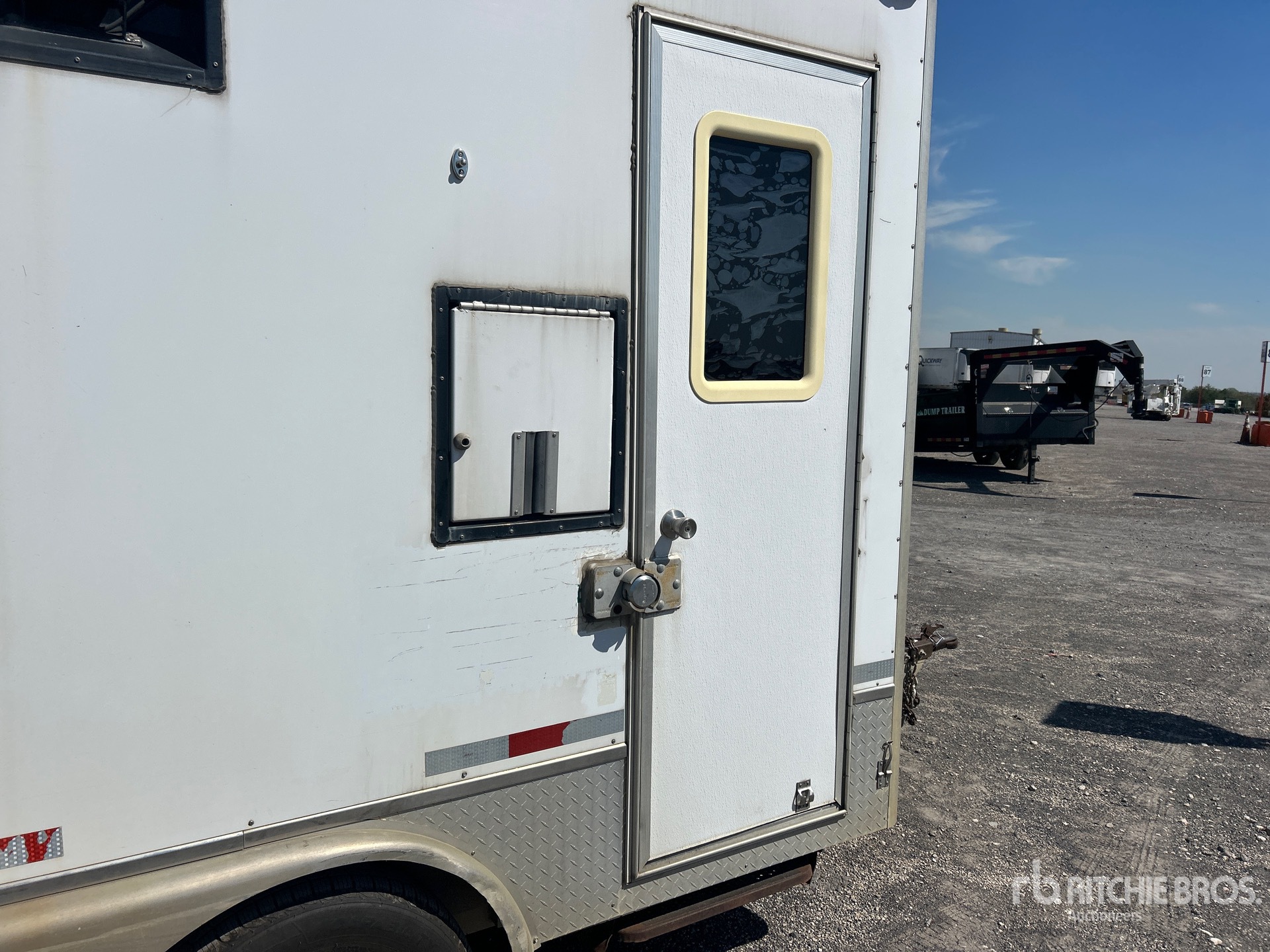 2002 Brindle 12 FT T/A