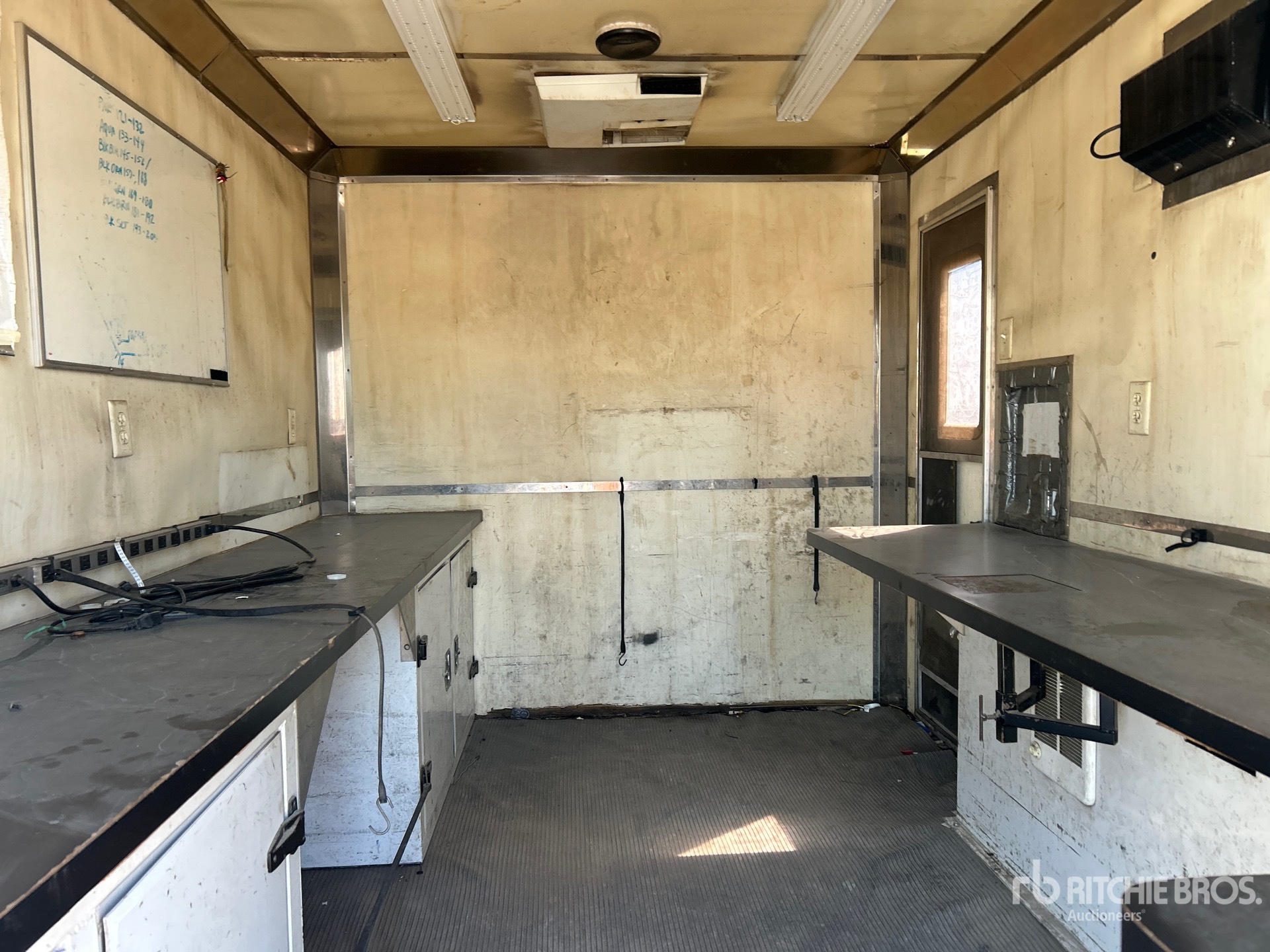 2002 Brindle 12 FT T/A