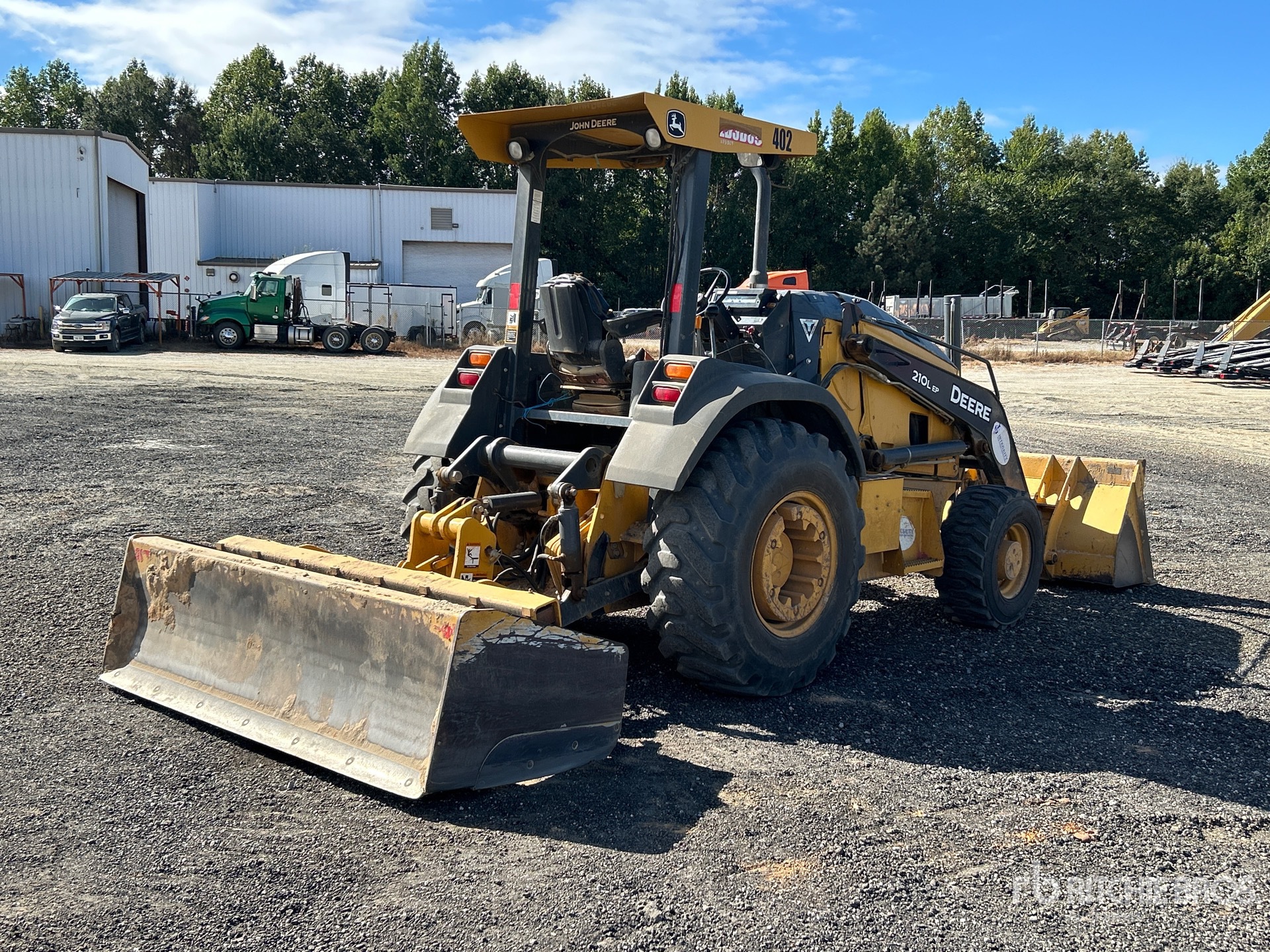 2018 John Deere 210L EP