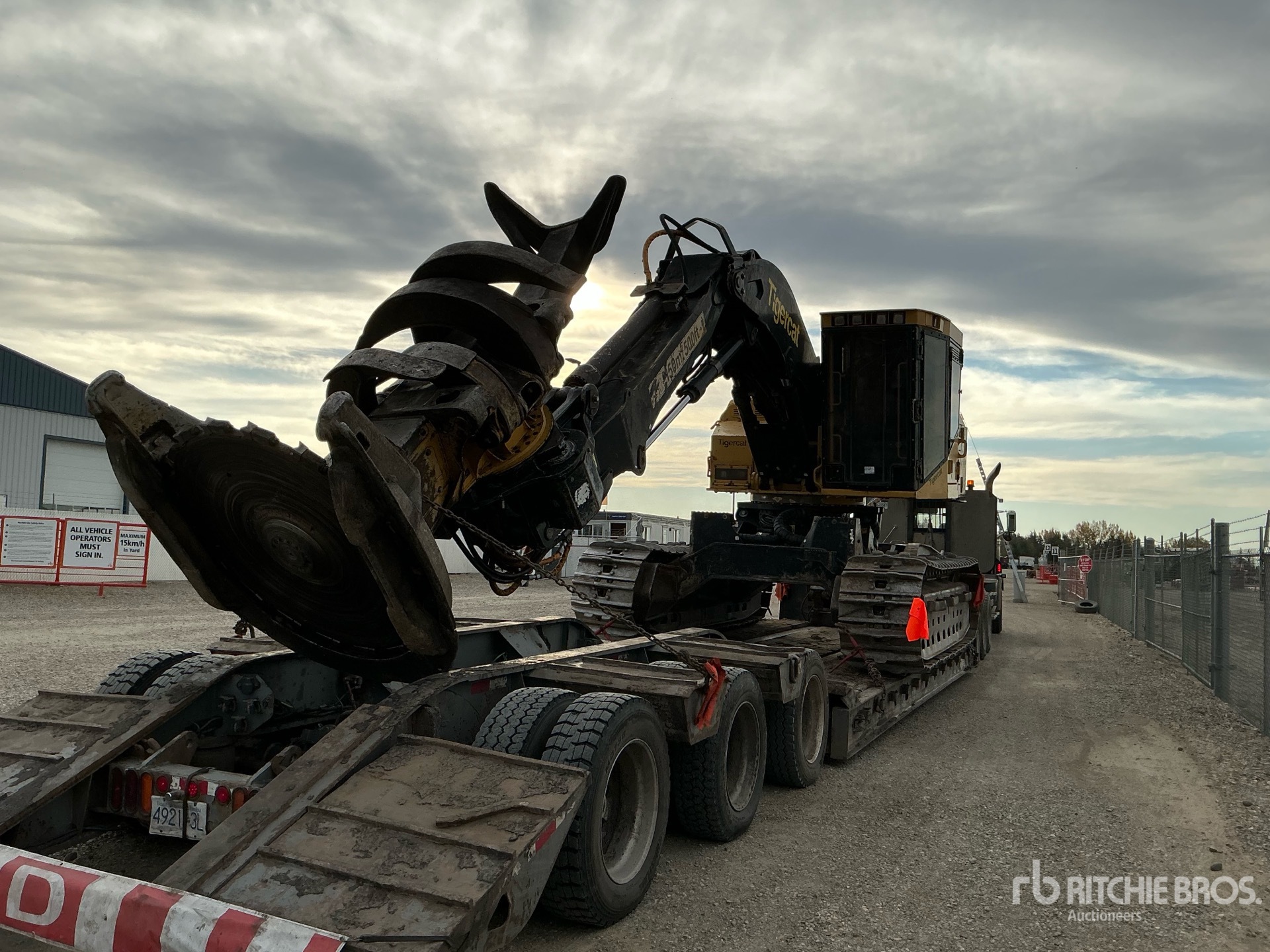 2017 Tigercat L870C