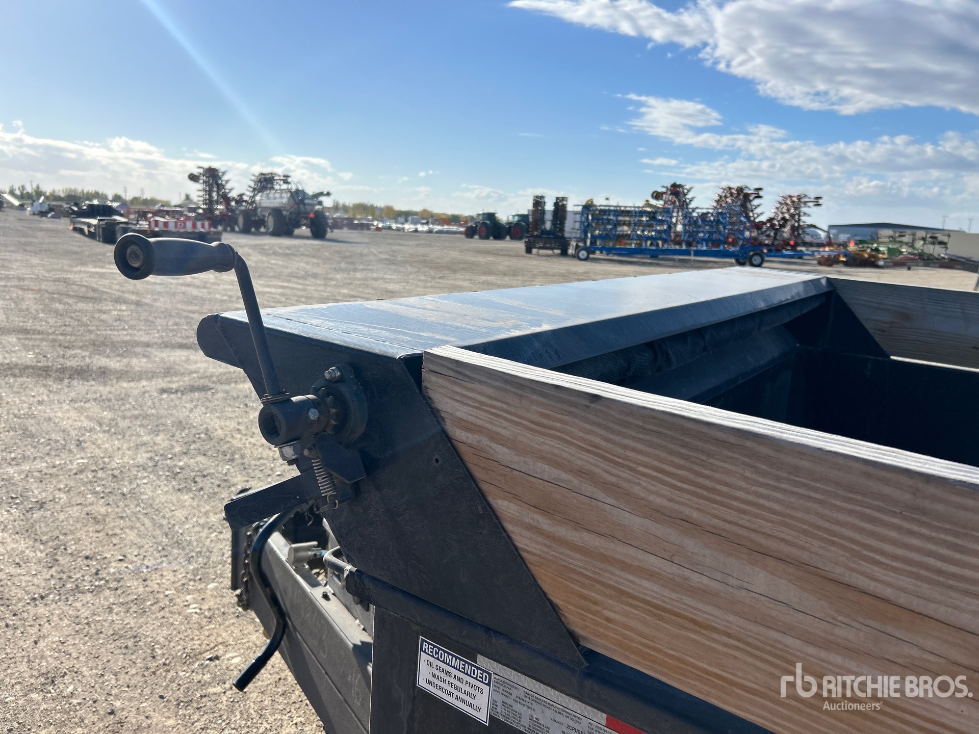 2024 Canada Trailer DT8316-21KTR