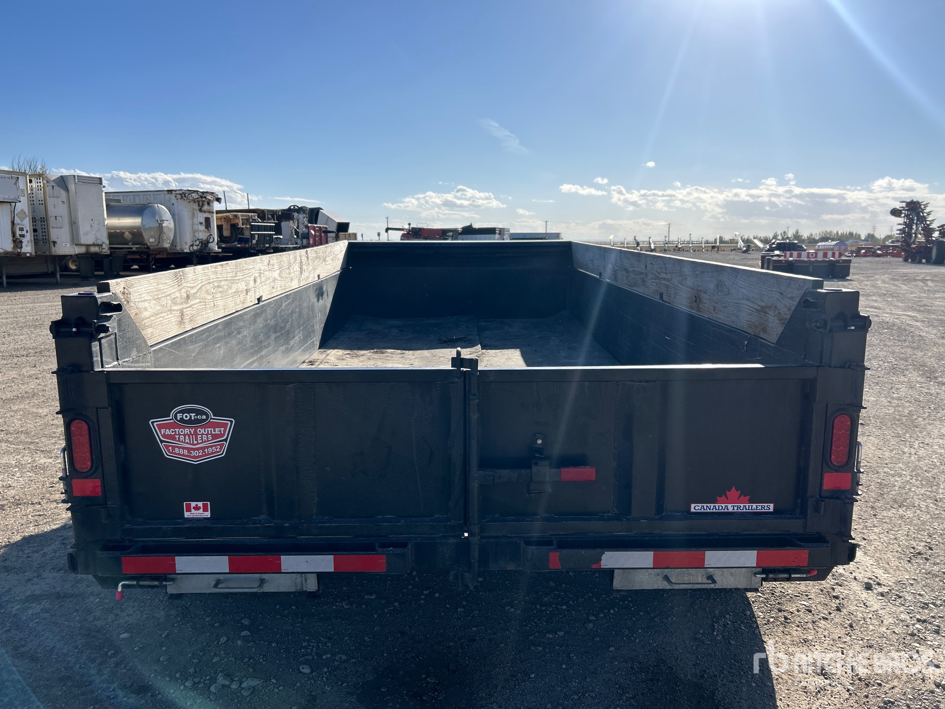 2024 Canada Trailer DT8316-21KTR