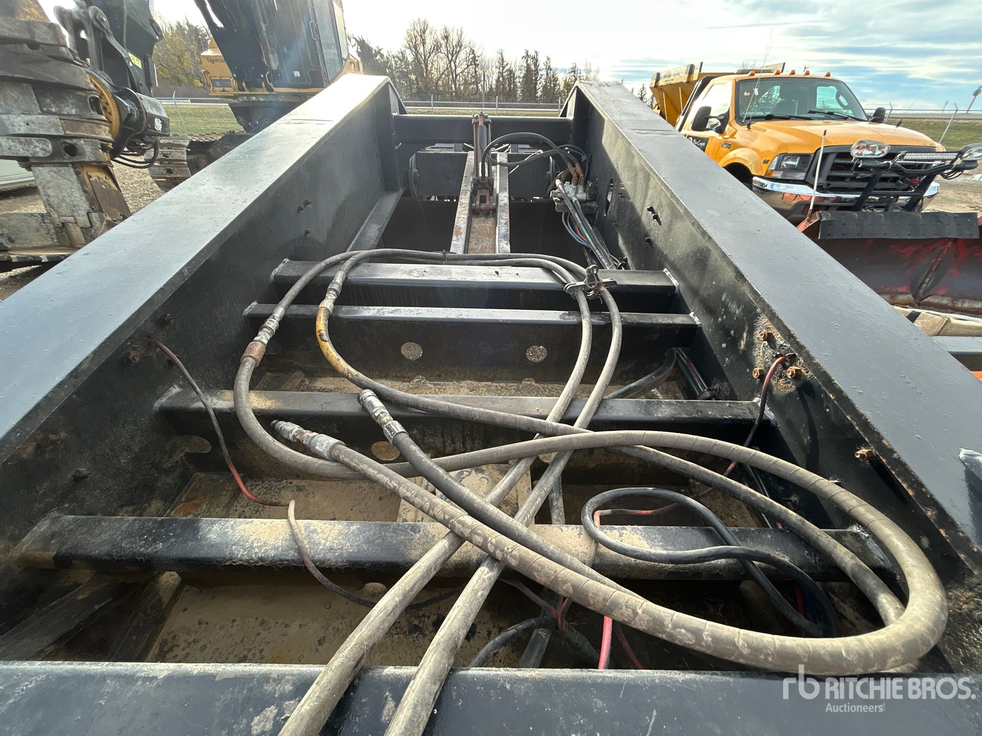 2012 Felling Trailers, Inc. XF1103HDG