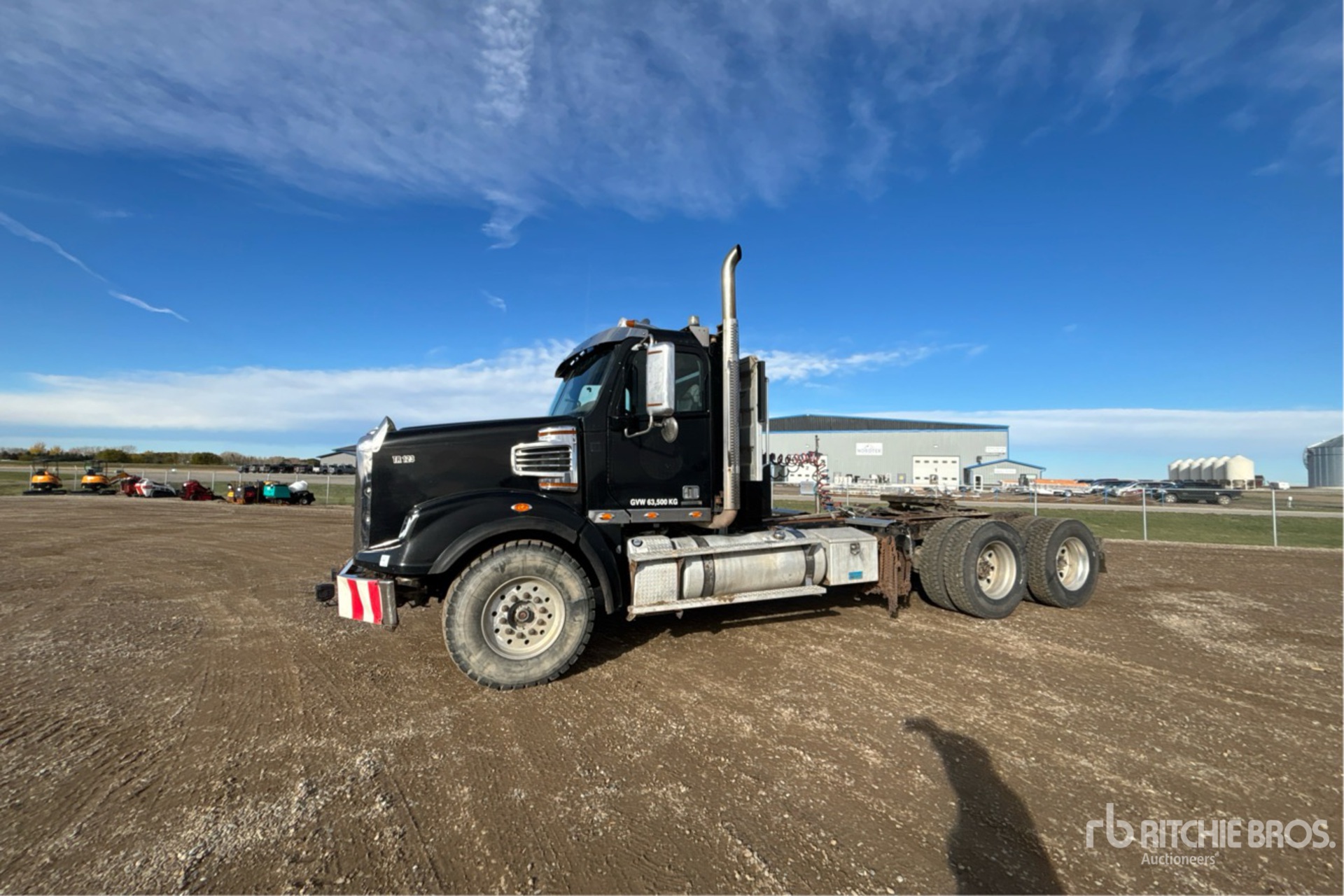 2012 Freightliner CORONADO SD