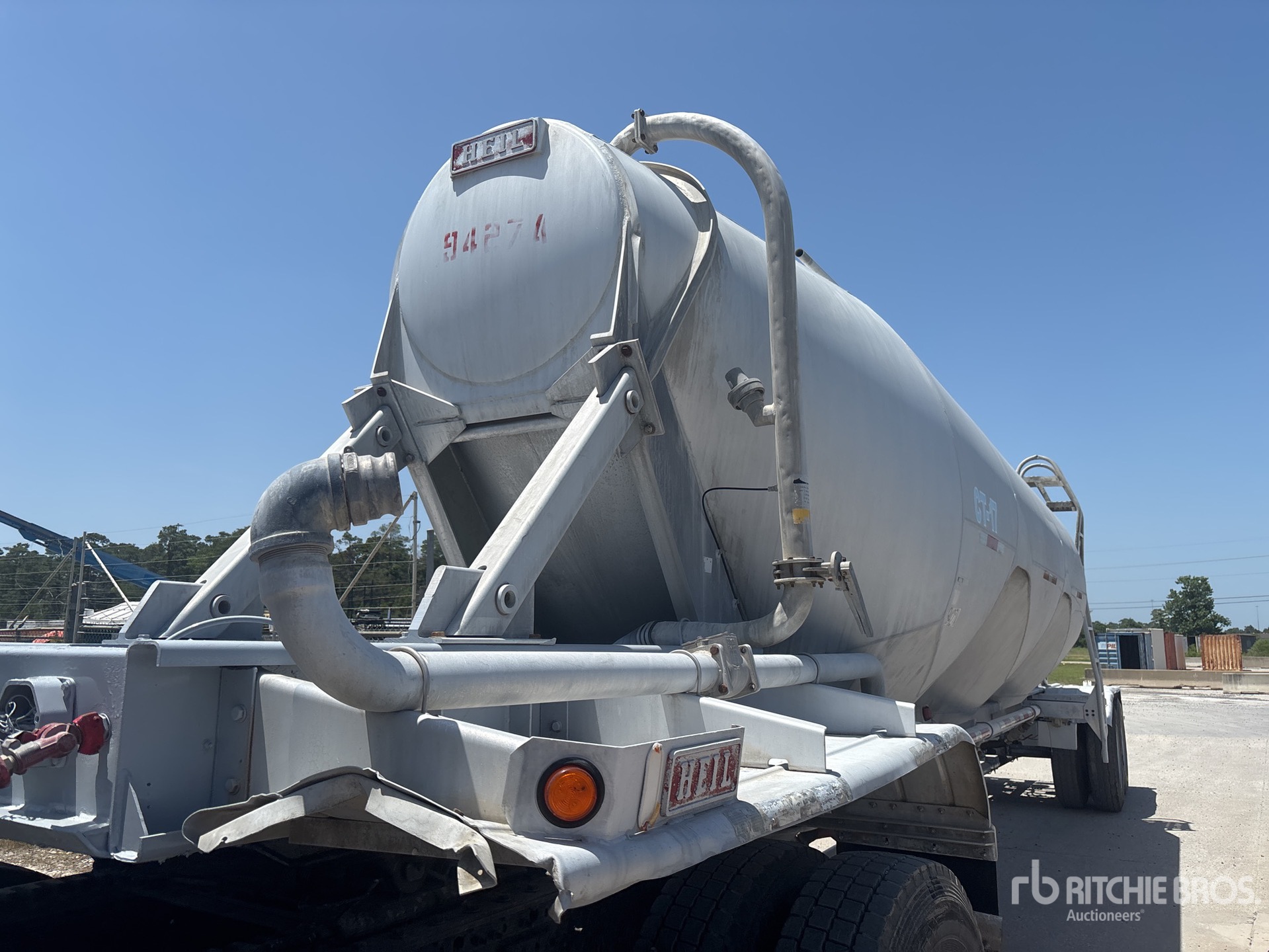 1993 Heil 1010 CFT T/A