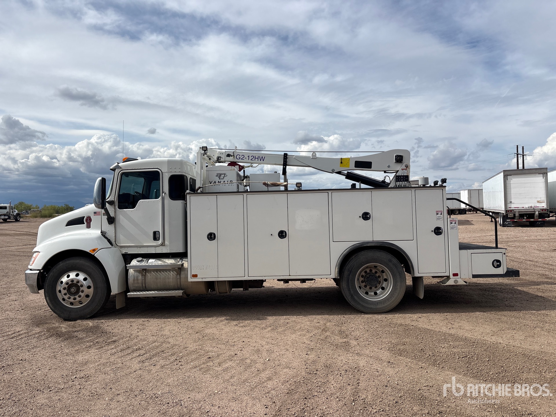 2020 Kenworth T370